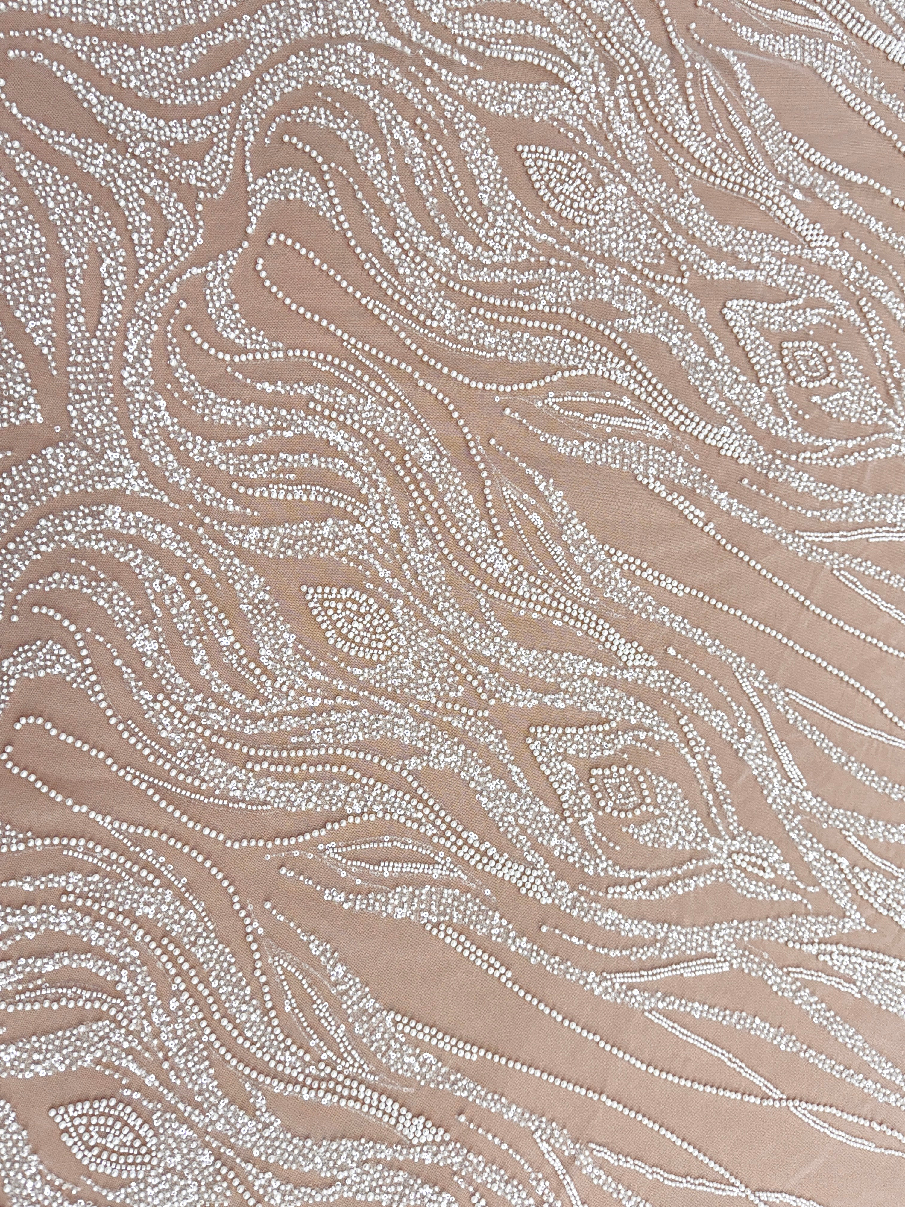 Dantela Ivory cu Model Geometric, cu Perle, Margele si Paiete