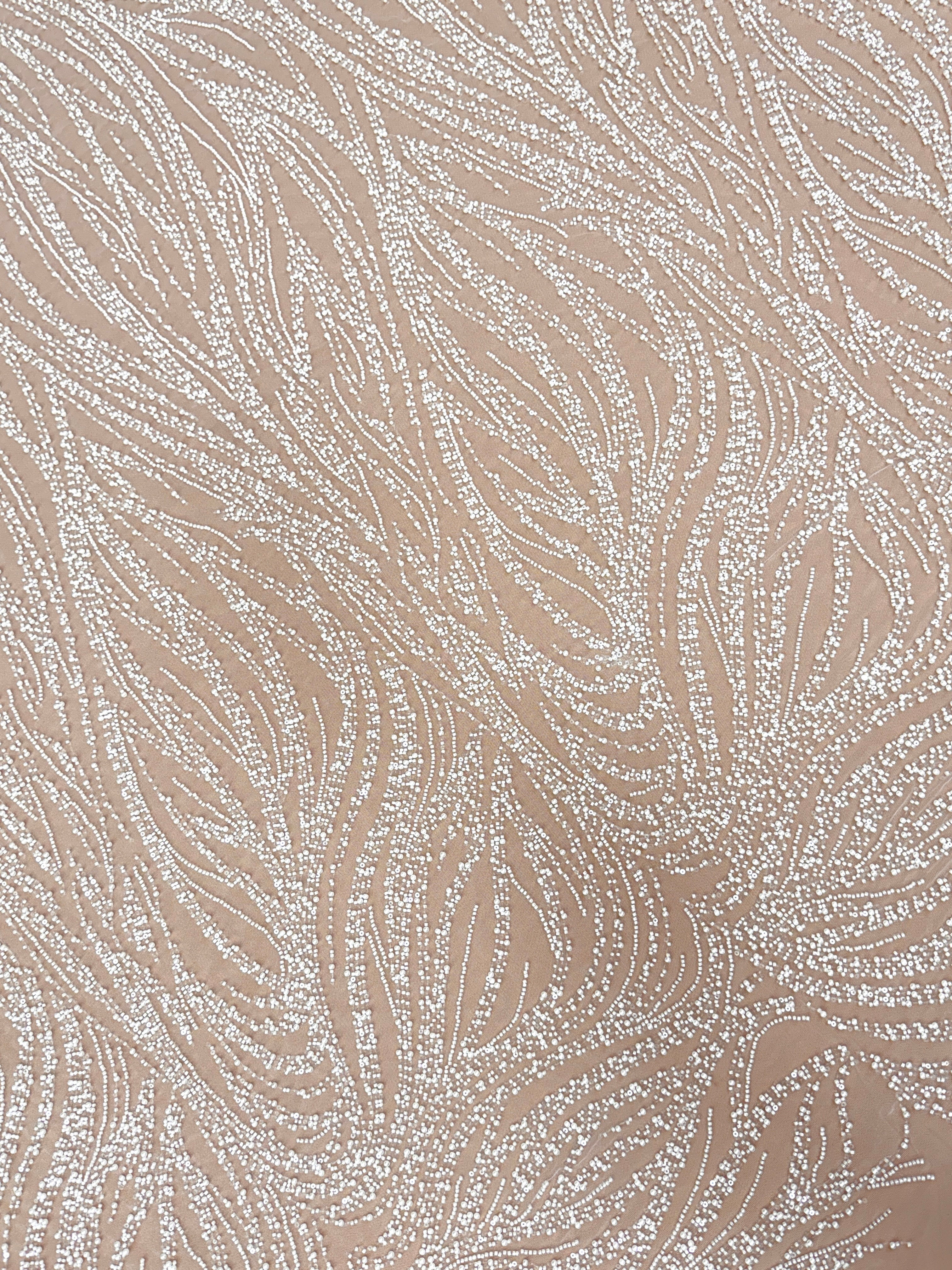 Dantela Ivory cu Model Geometric, cu Perle, Margele si Paiete