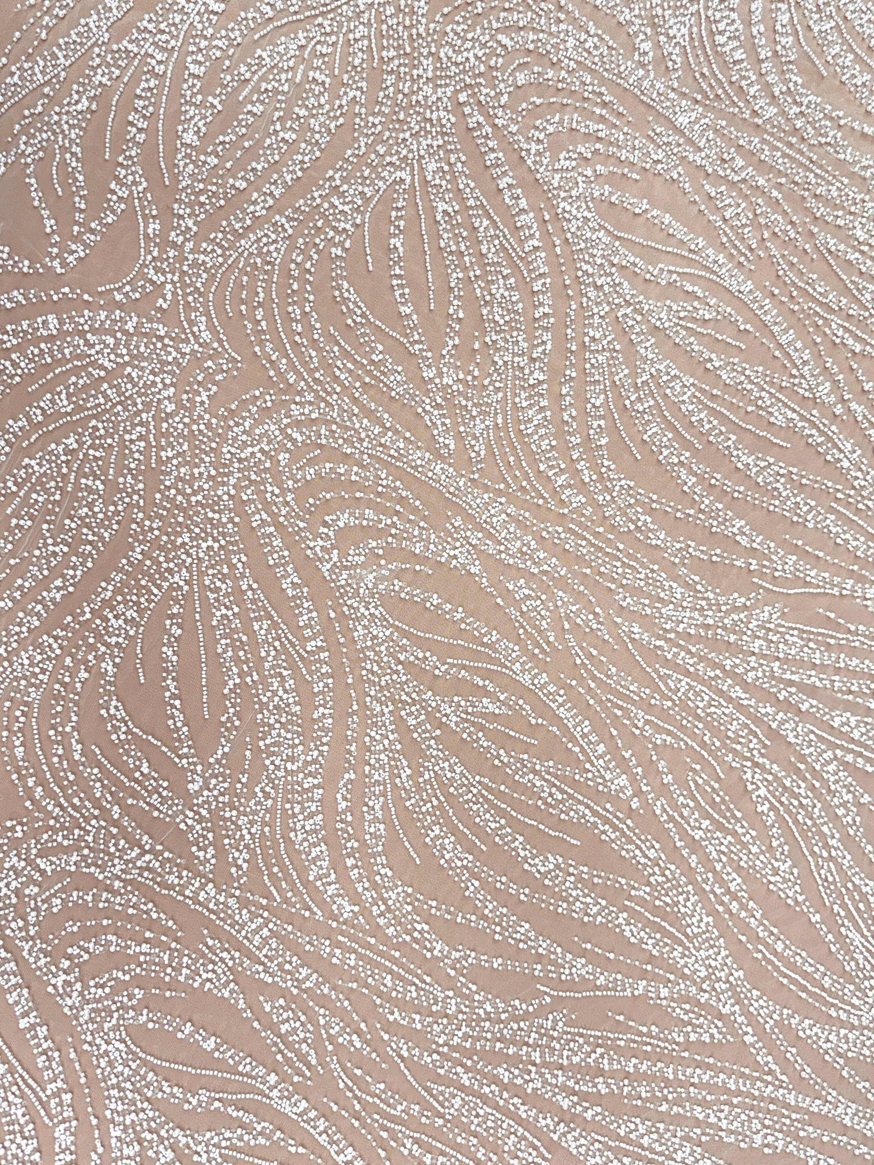 Dantela Ivory cu Model Geometric, cu Perle, Margele si Paiete