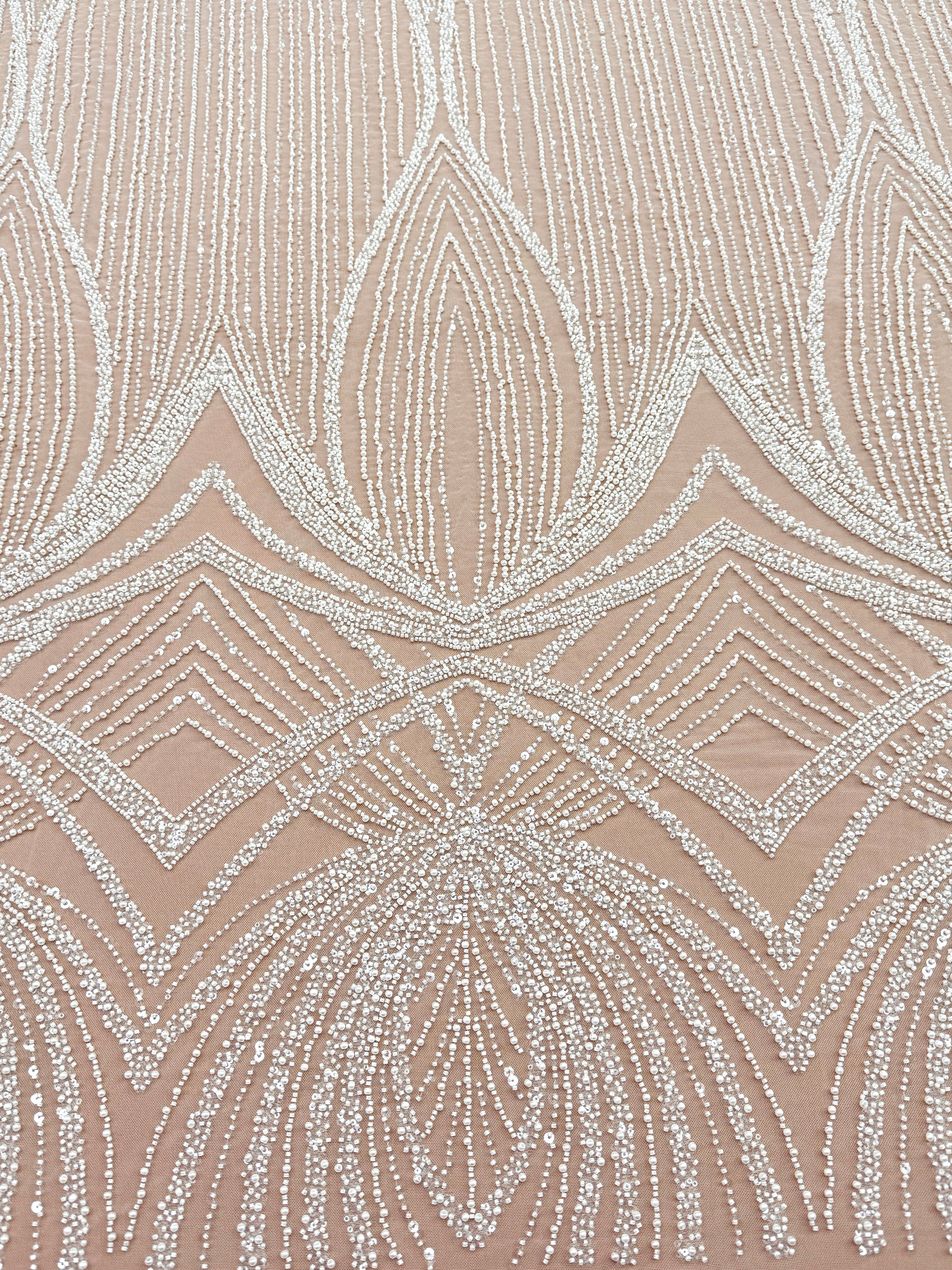 Dantela Ivory cu Model Geometric, cu Perle, Margele si Paiete