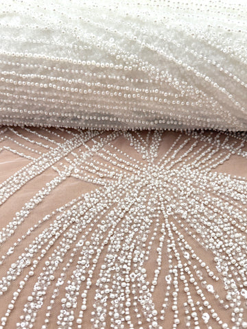 Dantela Ivory cu Model Geometric, cu Perle, Margele si Paiete