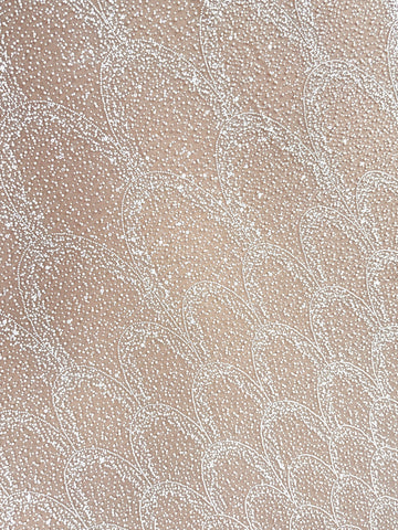 Dantela Ivory cu Model Geometric, cu Perle, Margele si Paiete