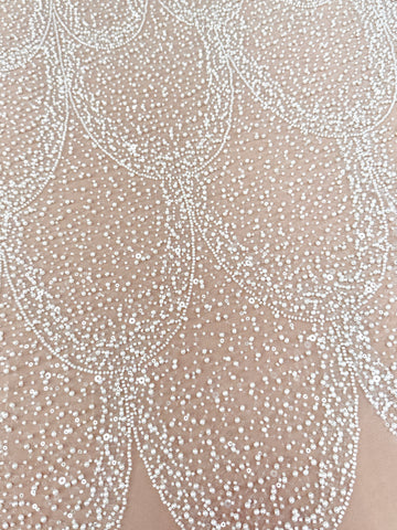 Dantela Ivory cu Model Geometric, cu Perle, Margele si Paiete