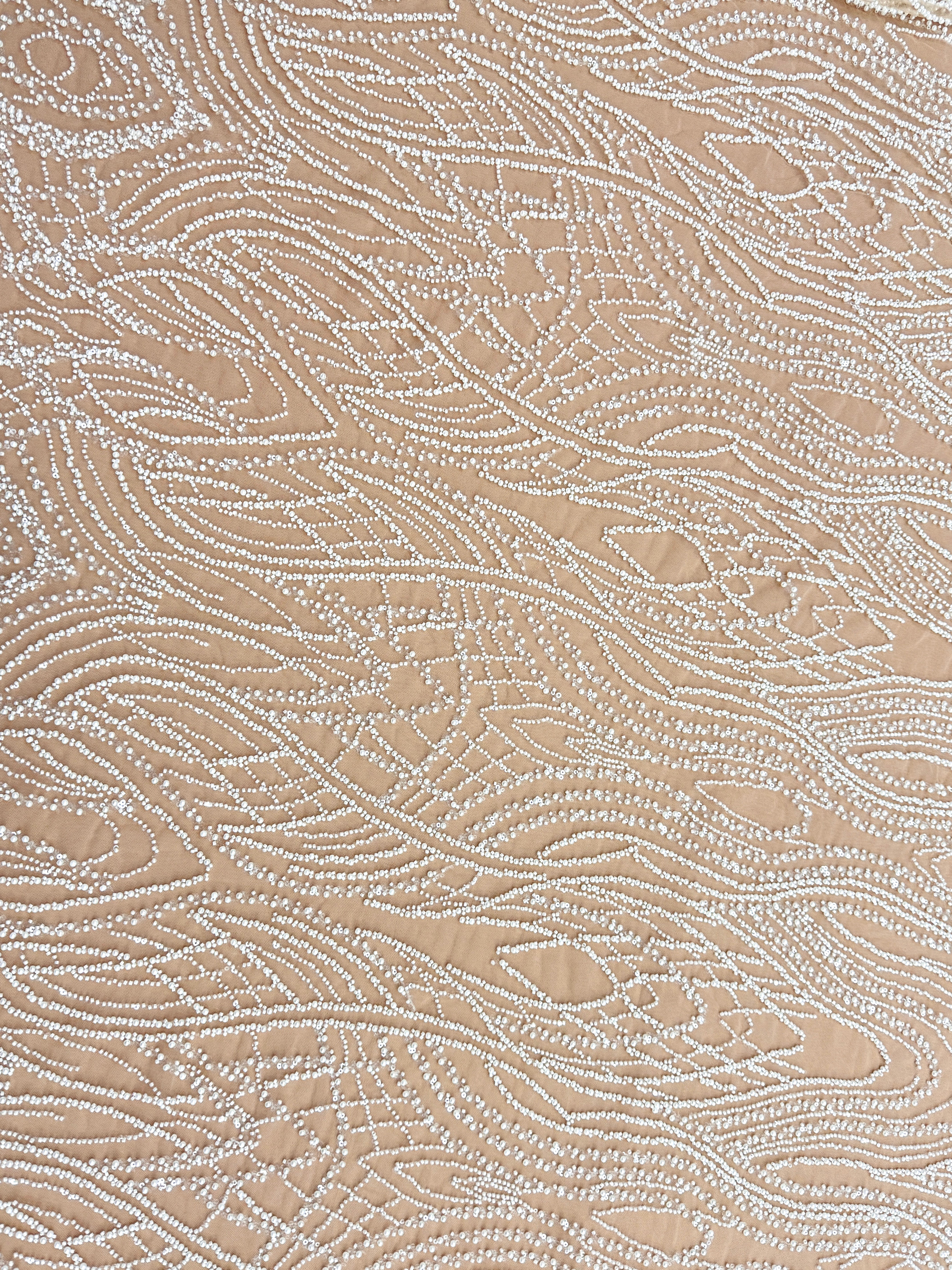 Dantela Couture Ivory cu Tulle Nude cu Perle, Margele si Paiete