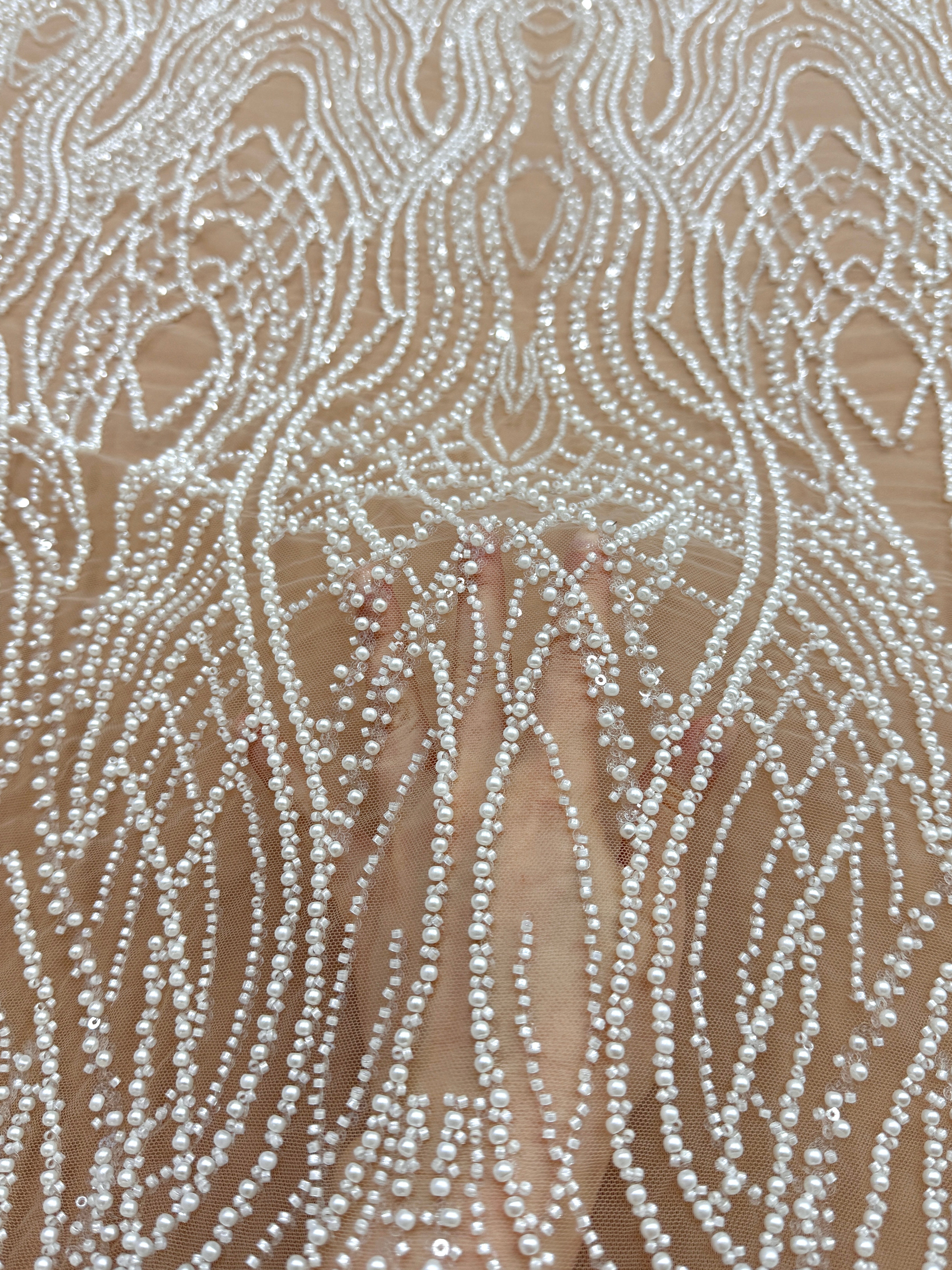 Dantela Couture Ivory cu Tulle Nude cu Perle, Margele si Paiete