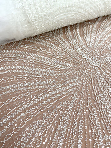 Dantela Couture Ivory cu Model Liniar, cu Margele si Paiete