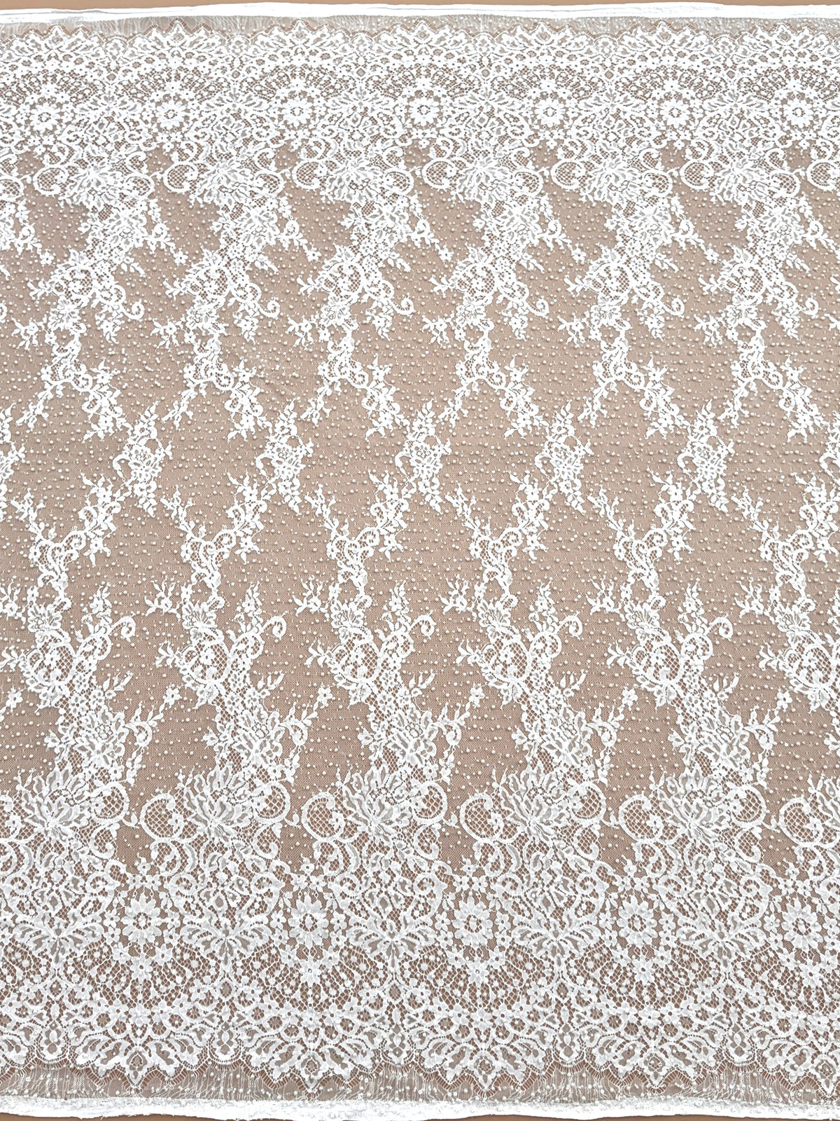Ivory Chantilly Lace with Pearls, Beads and Sequins - 3 m Coupon