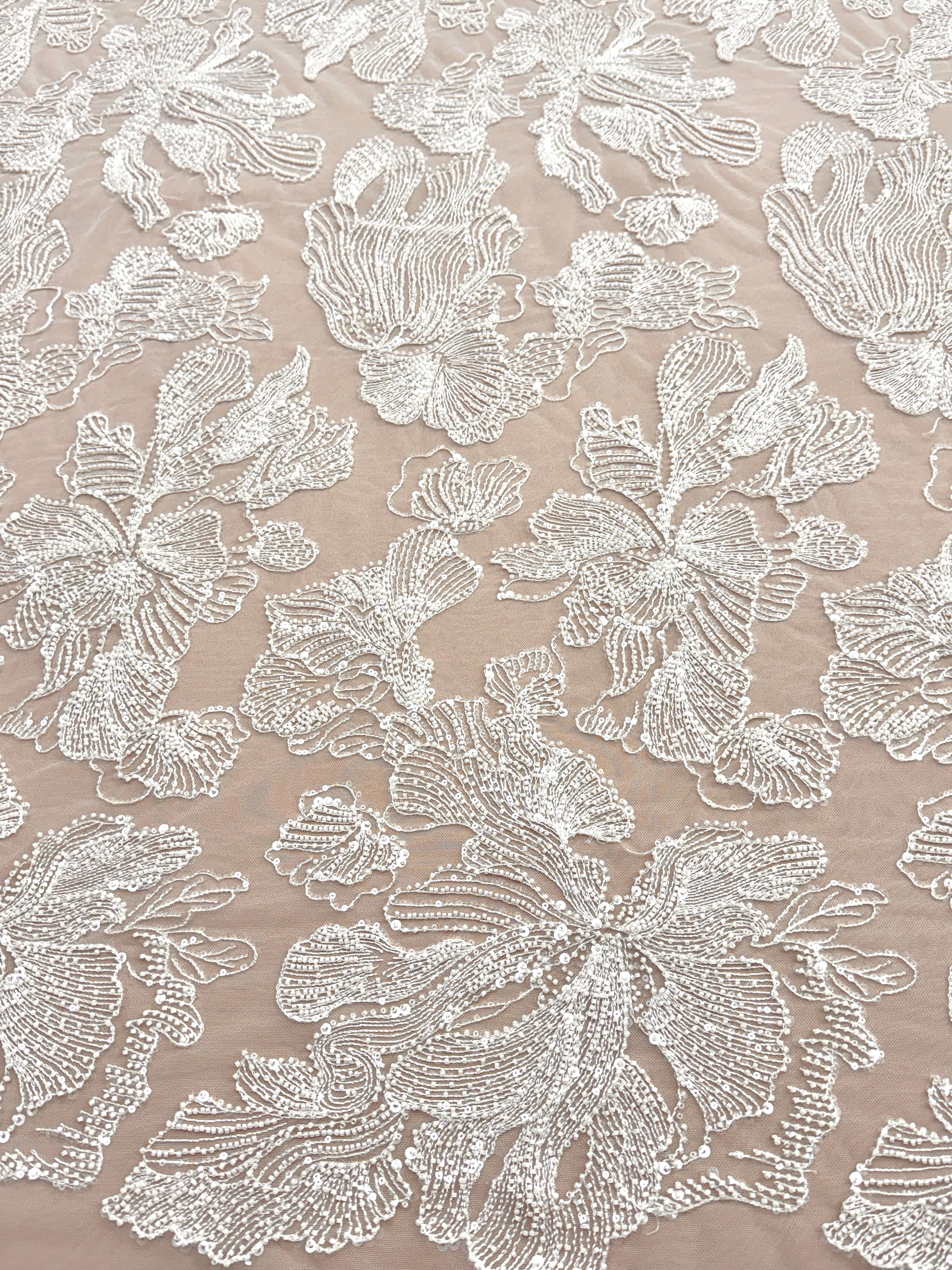 Dantela Couture Ivory cu Model Floral, cu Margele si Paiete