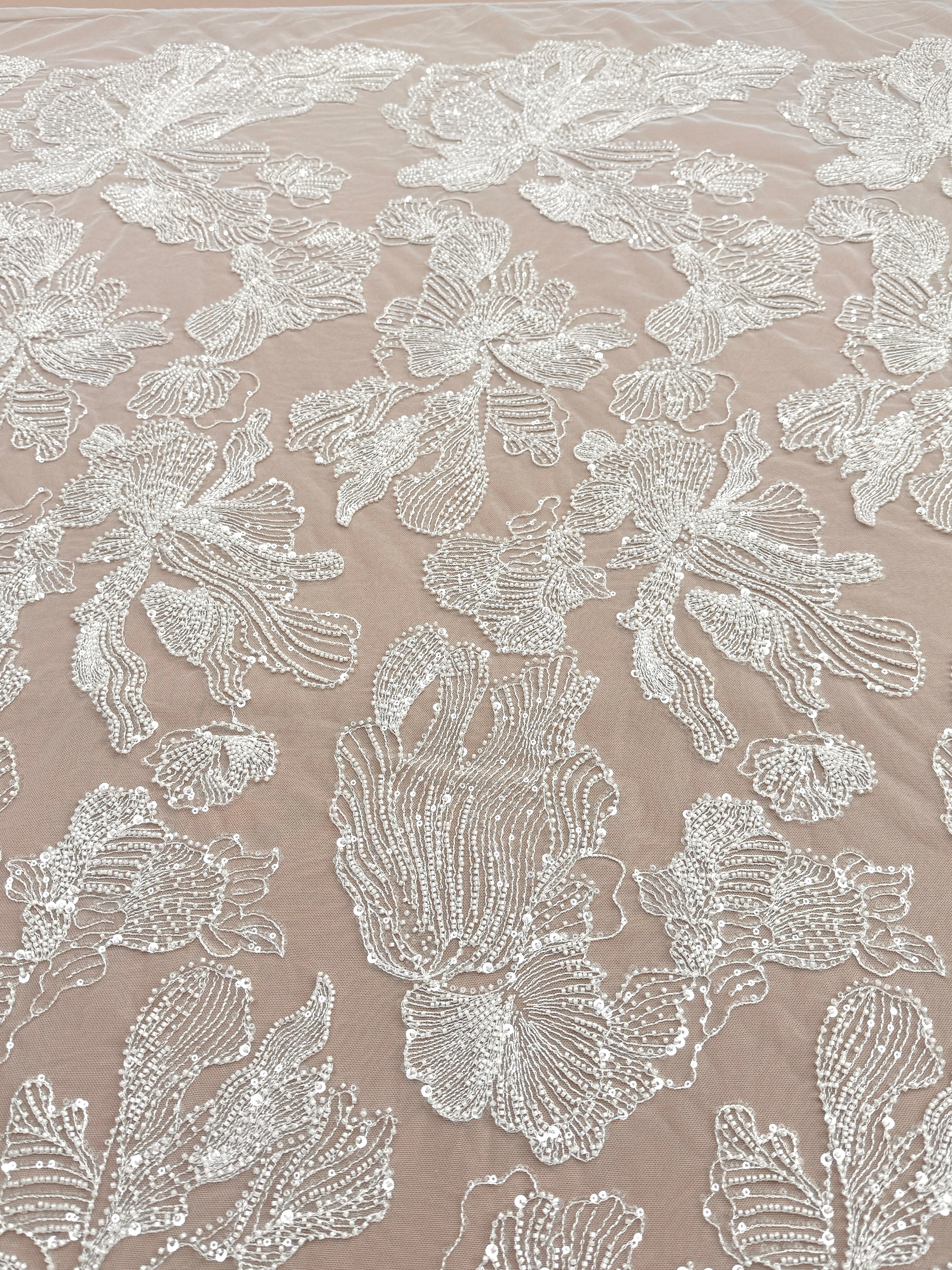 Dantela Couture Ivory cu Model Floral, cu Margele si Paiete