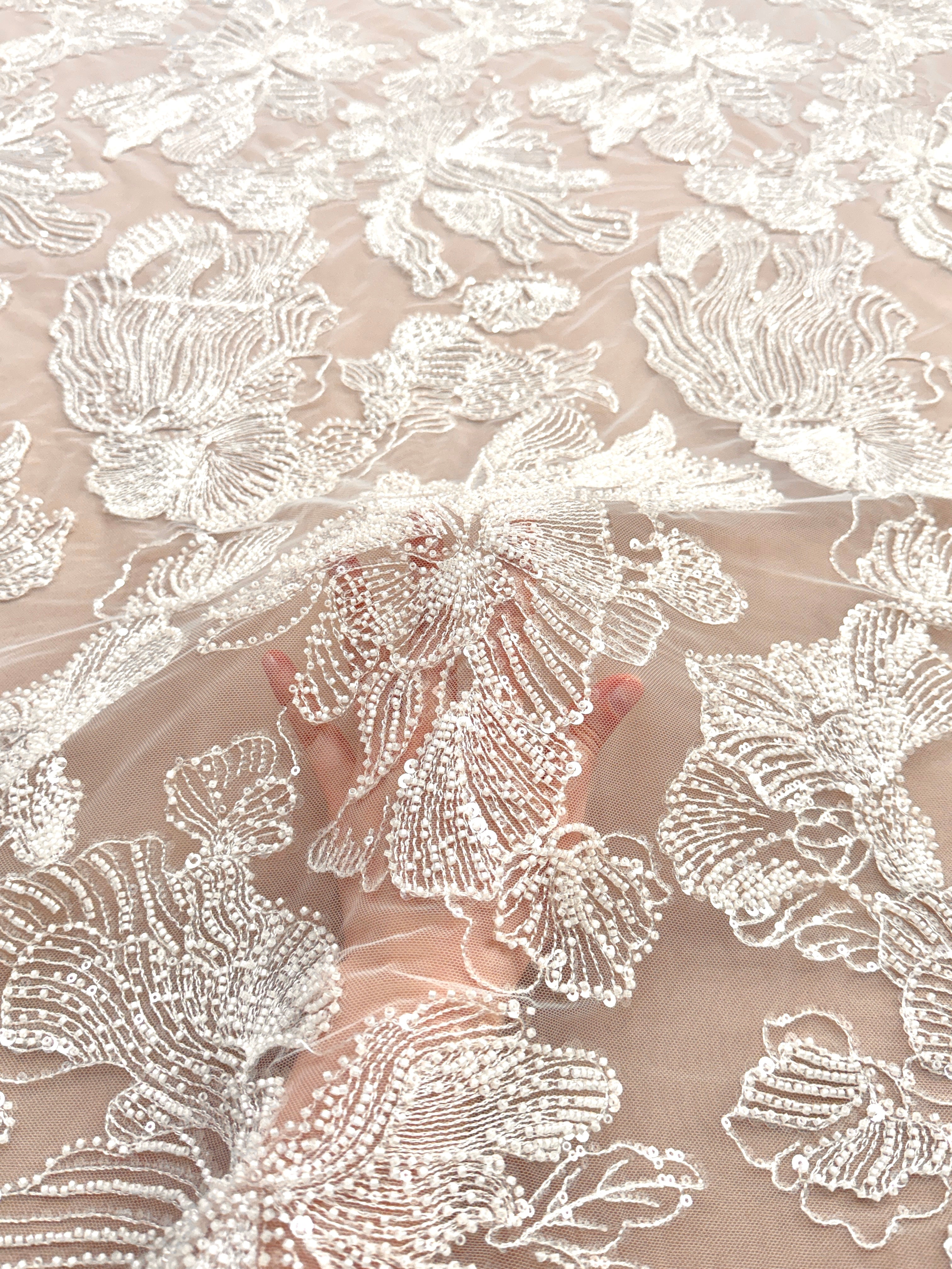 Dantela Couture Ivory cu Model Floral, cu Margele si Paiete