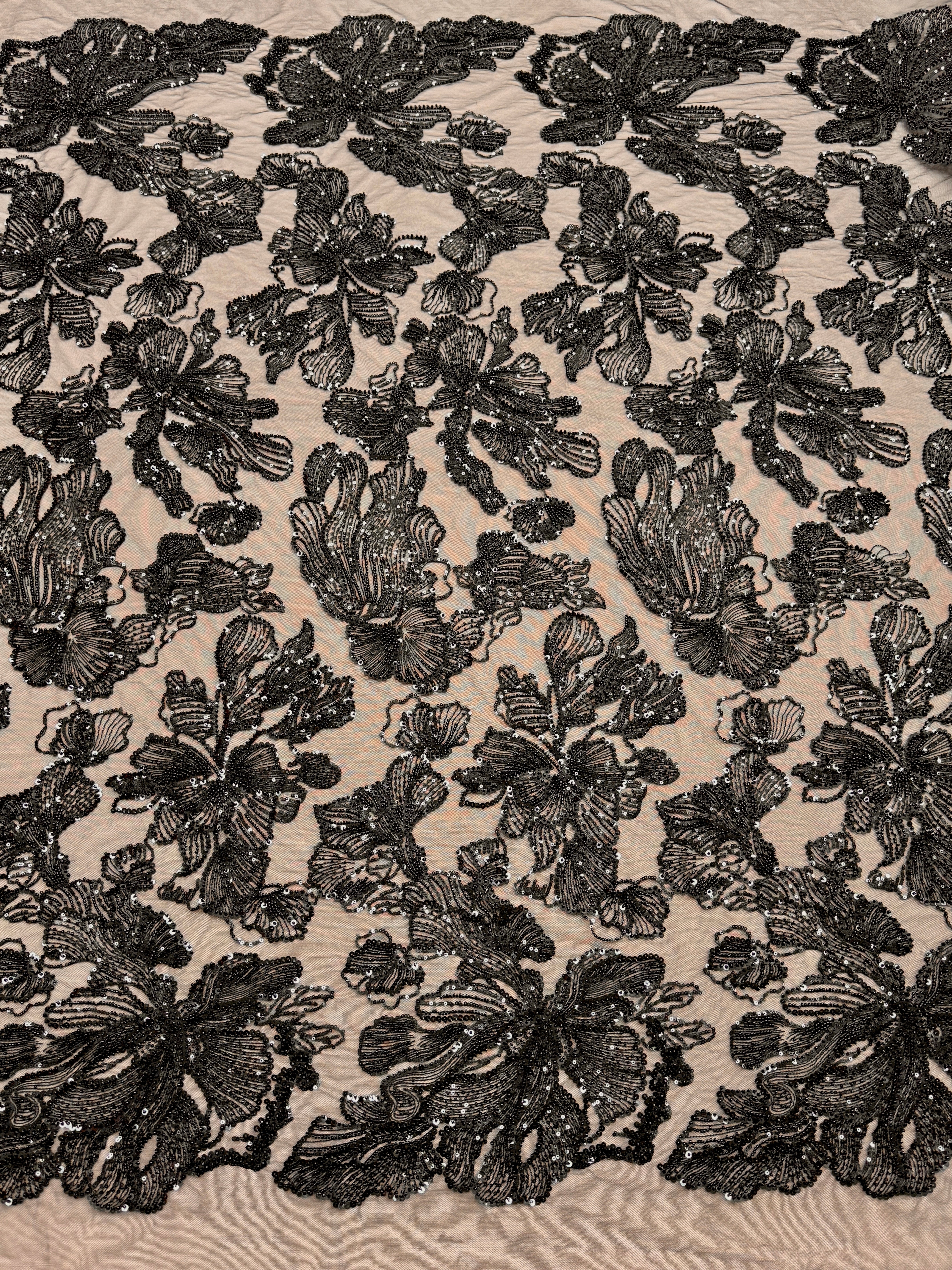 Dantela Couture Neagra cu Model Floral, cu Margele si Paiete