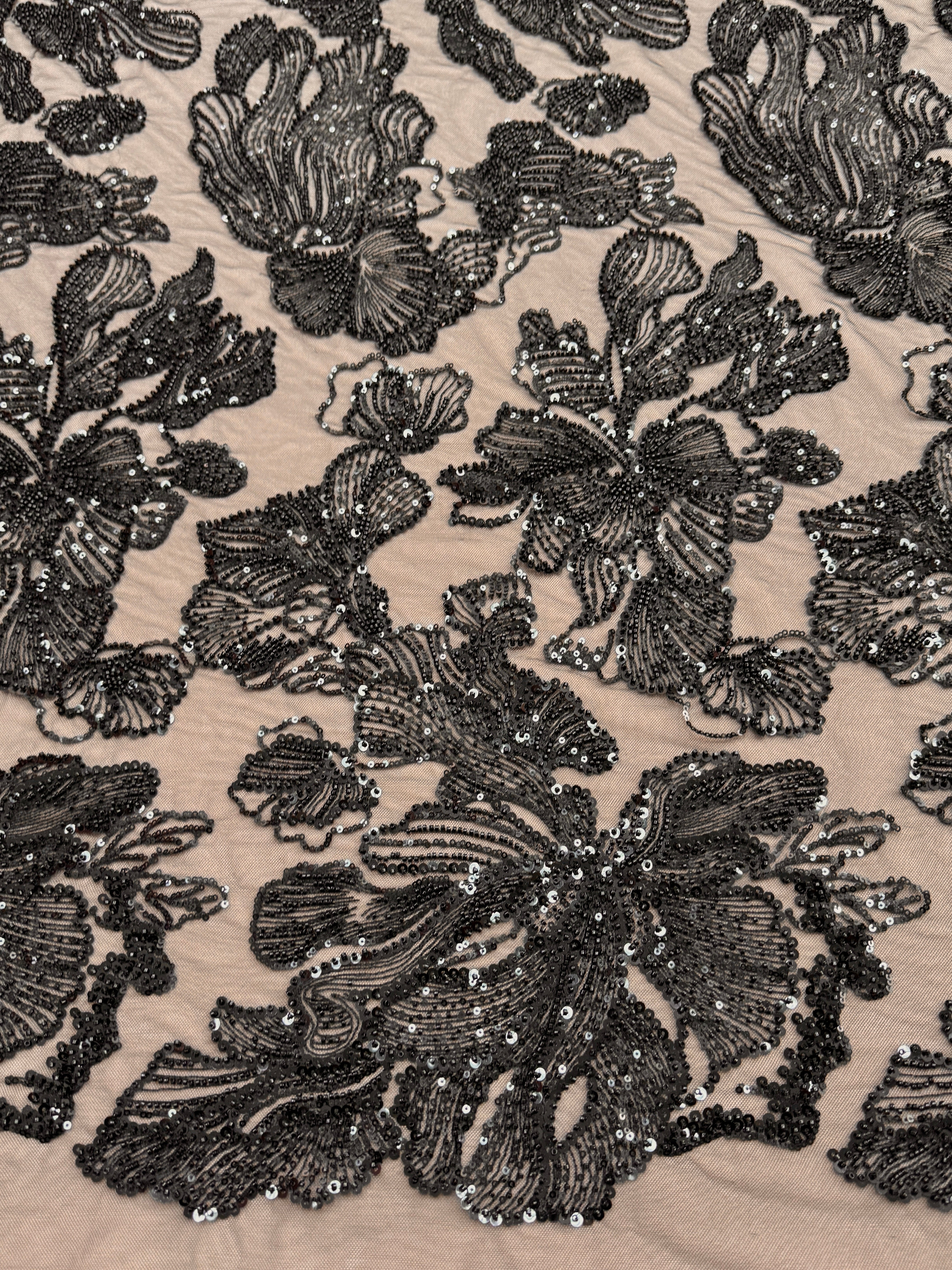 Dantela Couture Neagra cu Model Floral, cu Margele si Paiete