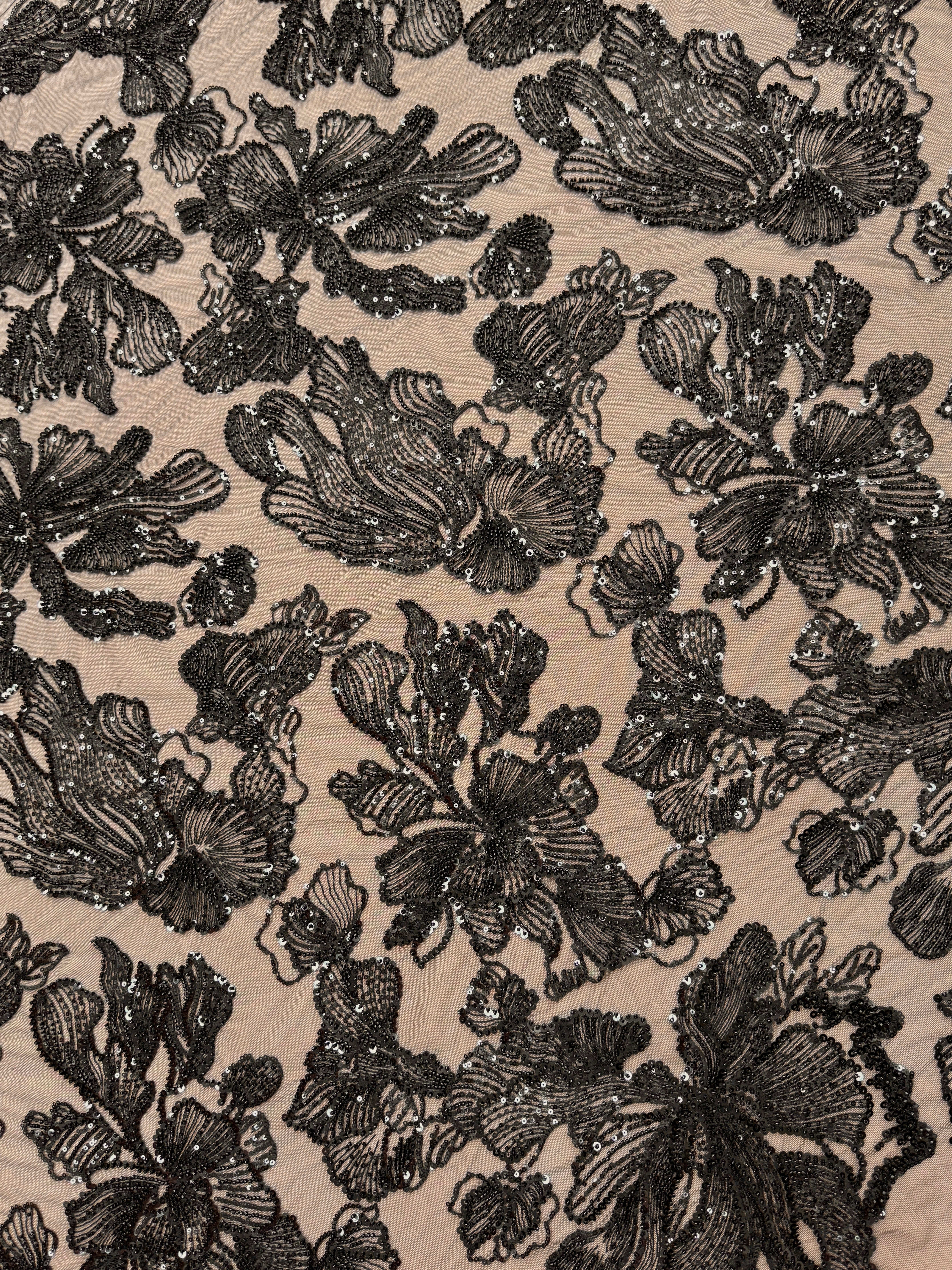 Dantela Couture Neagra cu Model Floral, cu Margele si Paiete