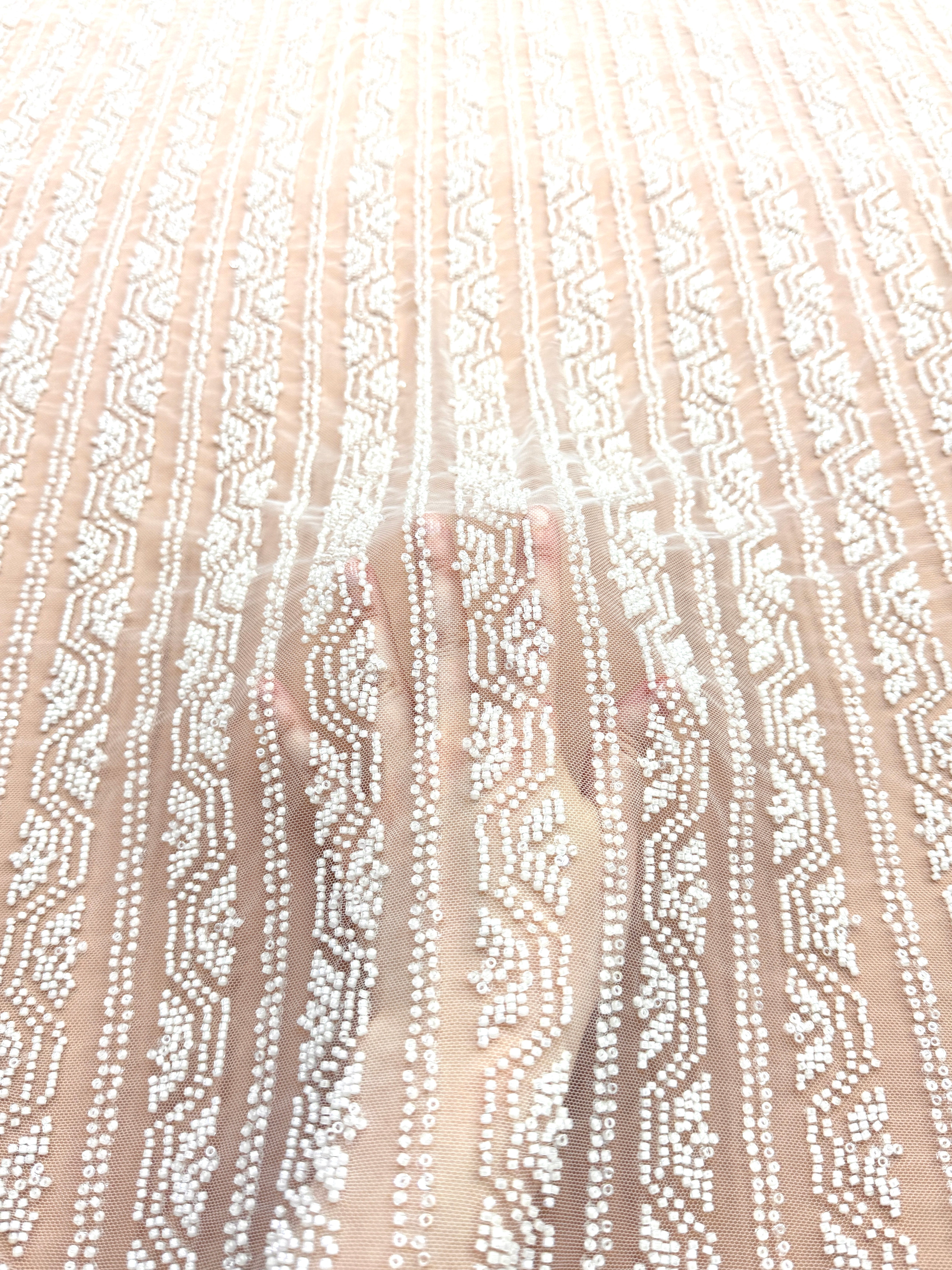 Dantela Ivory cu Model Geometric, cu Margele