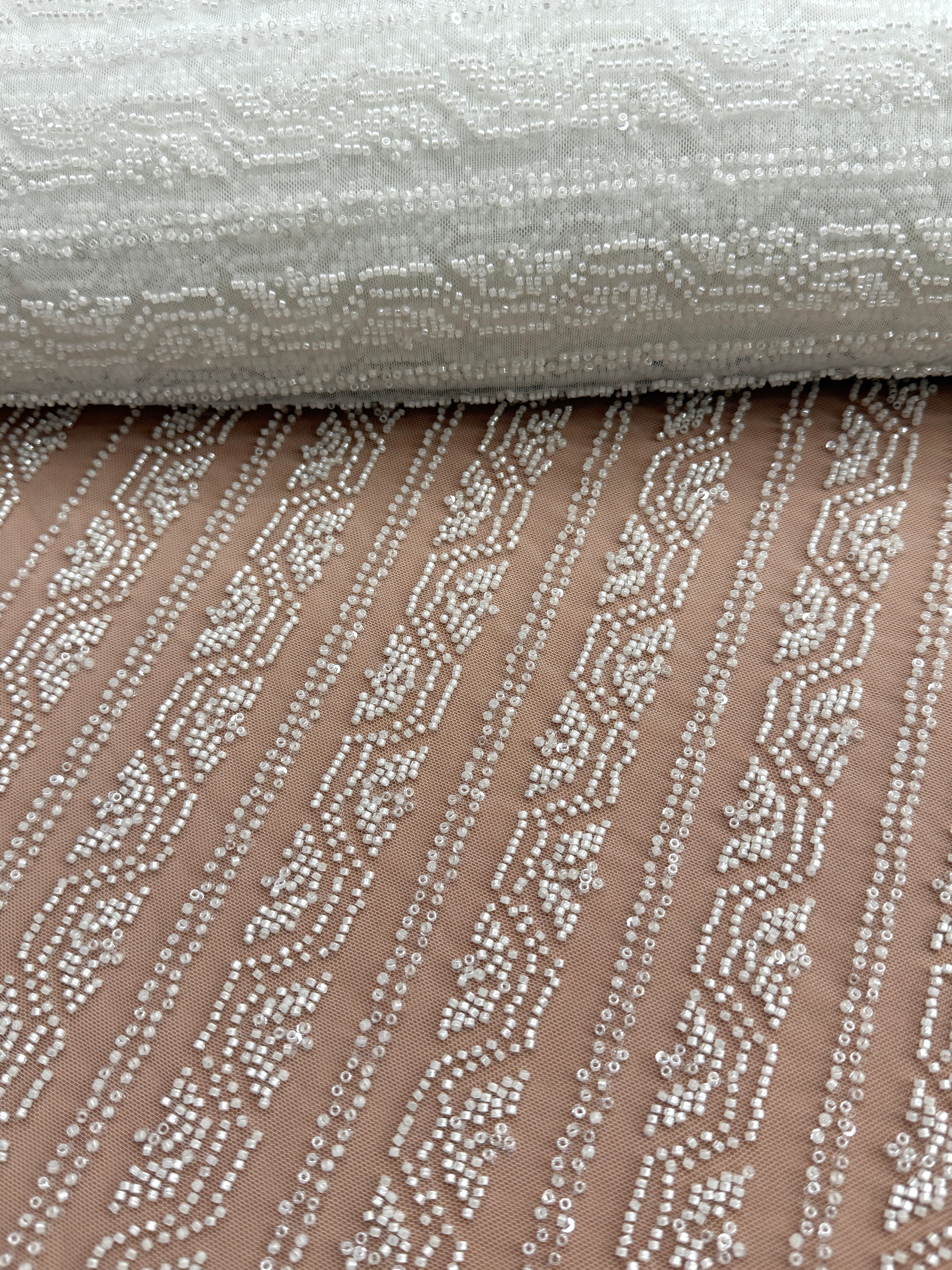 Dantela Ivory cu Model Geometric, cu Margele