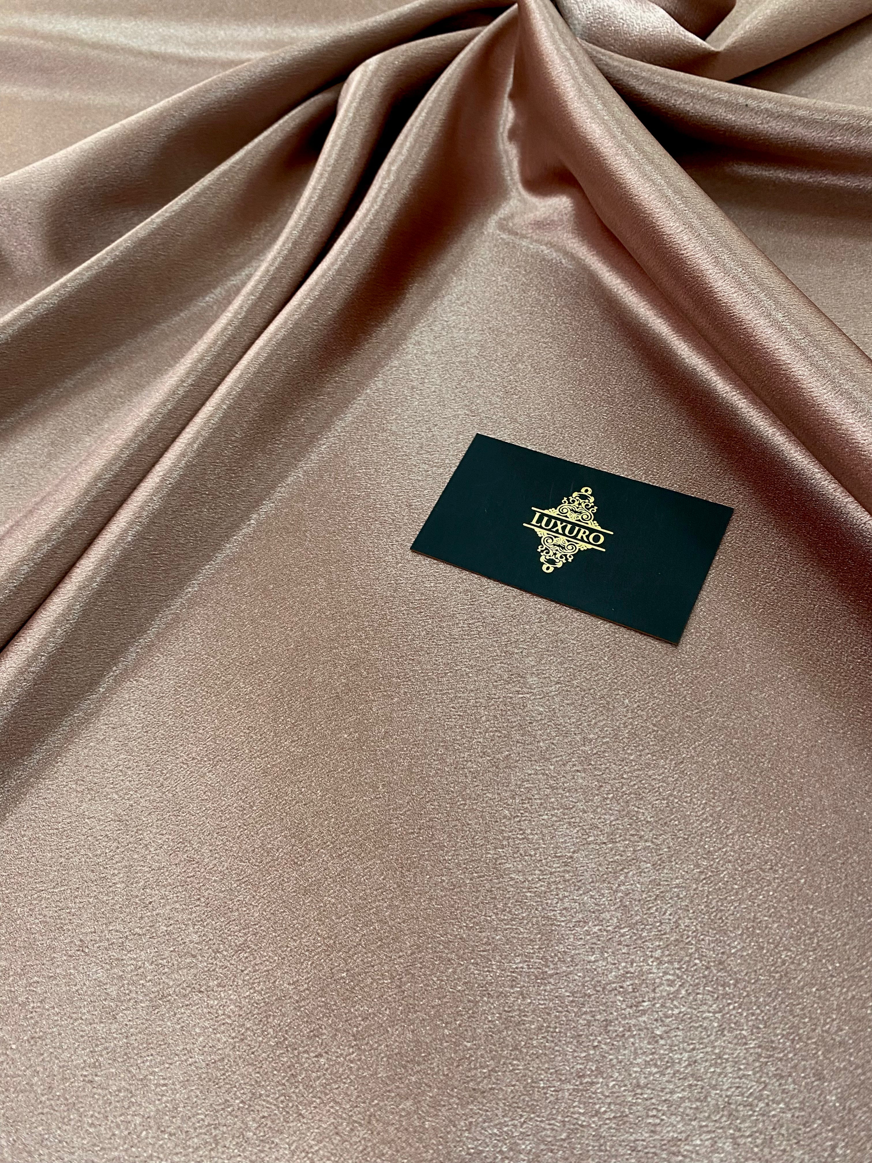 Elasztikus, fémes taft, kávébarna