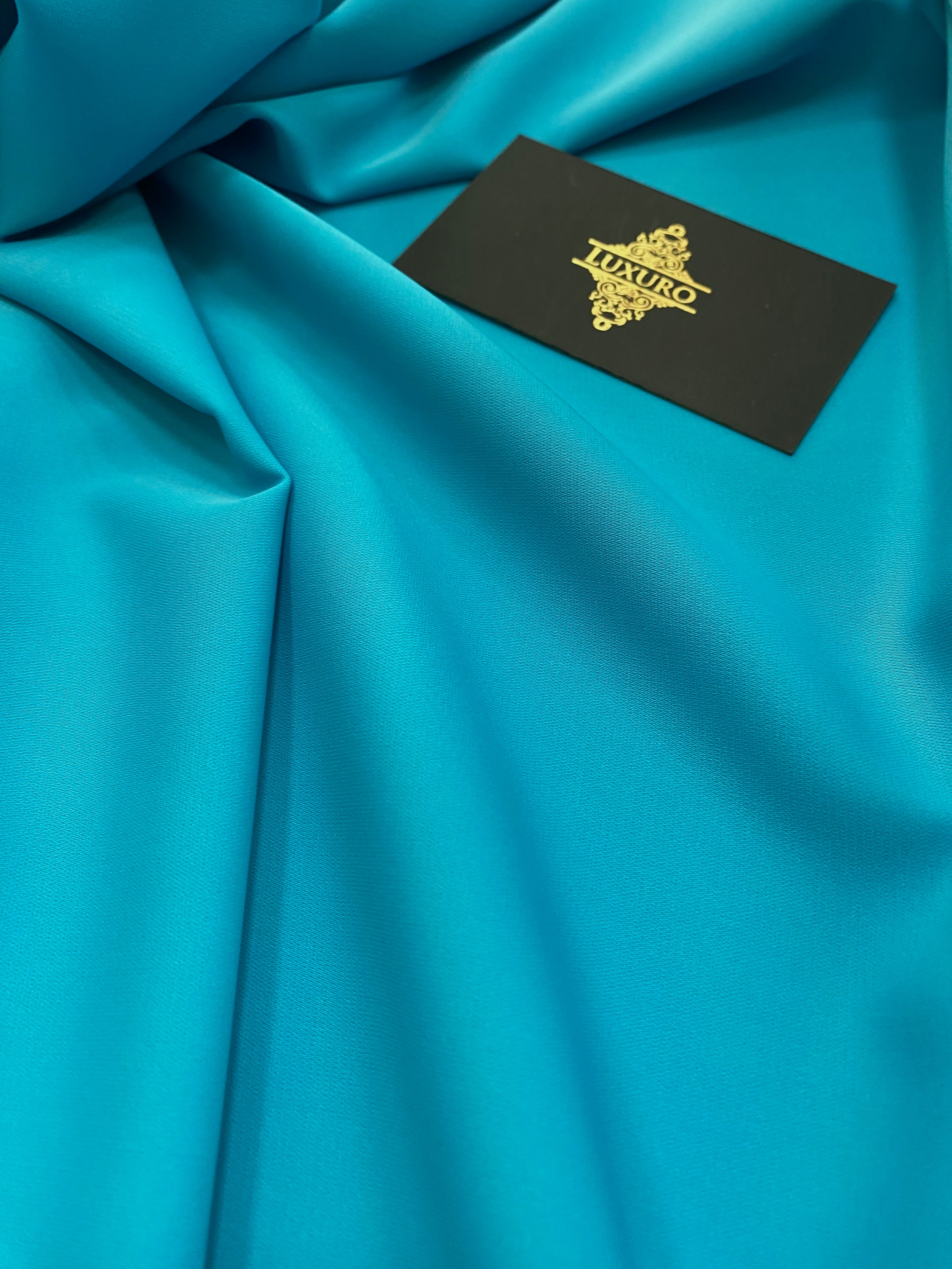 Gumis égkék háromrétegű voile