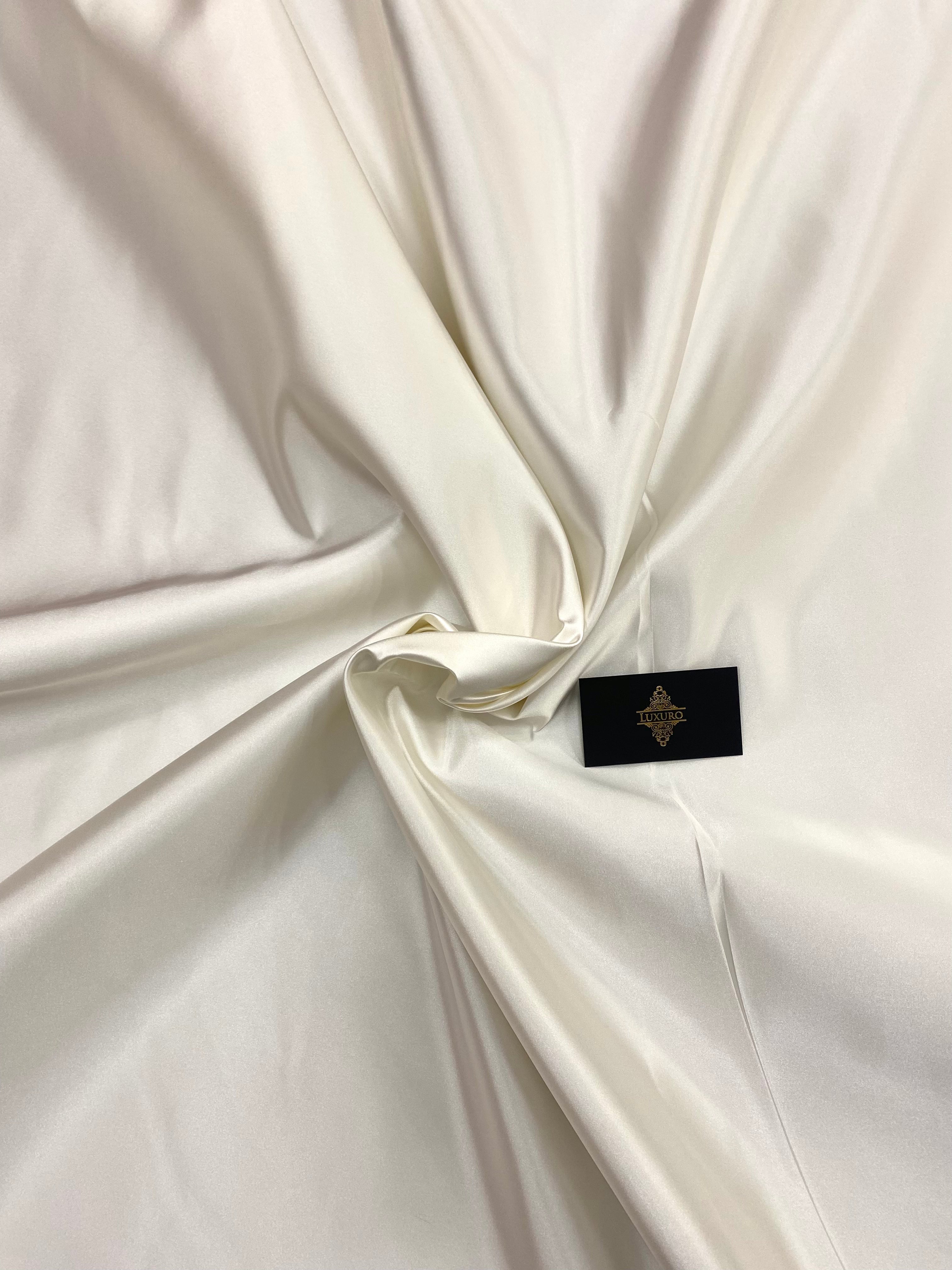 Tafta Fixa Duchesse Crem Deschis - 3 m Latime