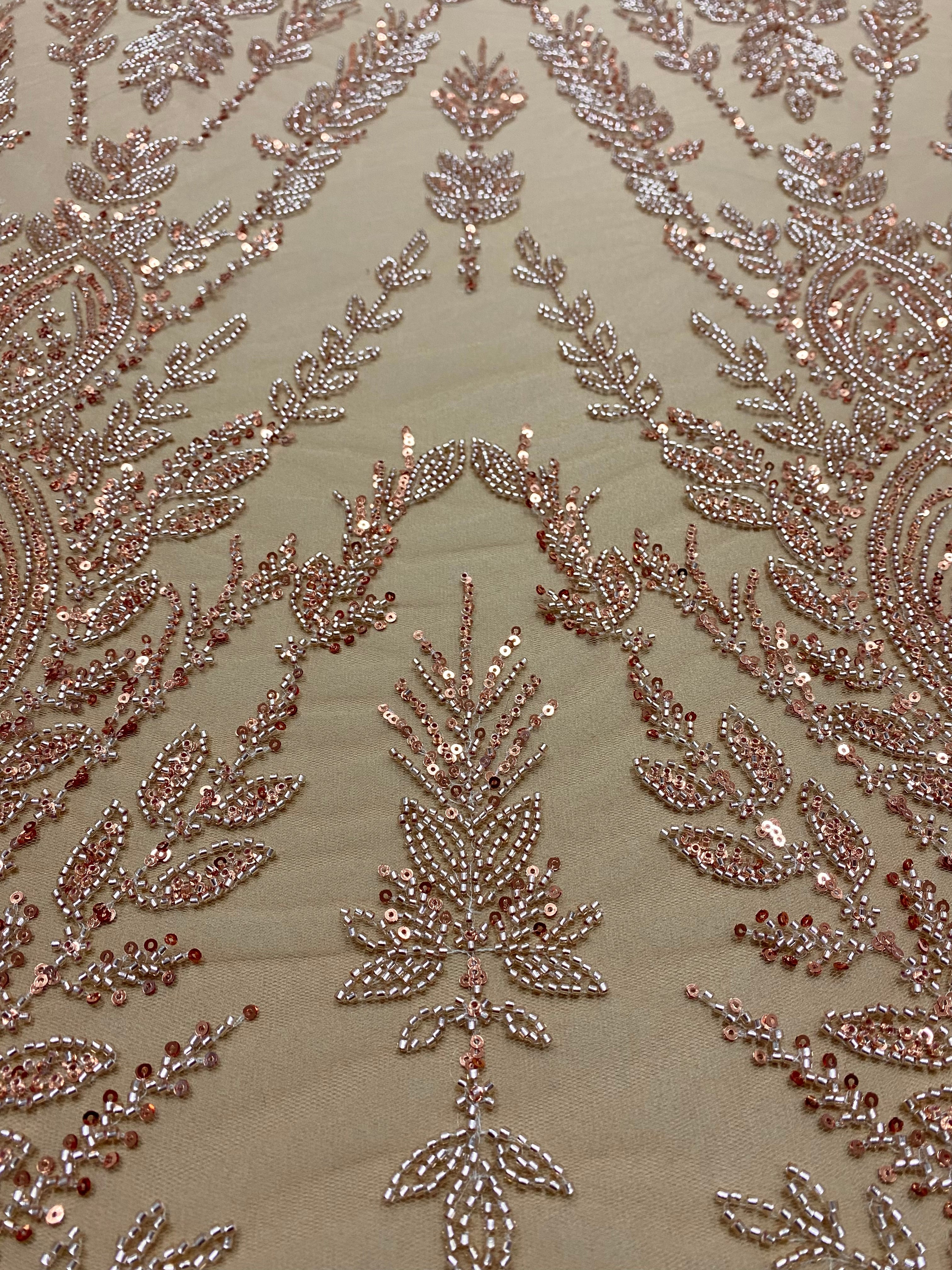 Dantela Couture Arany Rose Szimmetrikus Mintával, Gyöngyökkel és Flitterekkel