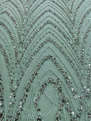 Dantela Couture Poros Zöld Geometriai Mintával Gyöngyökkel és Flitterekkel
