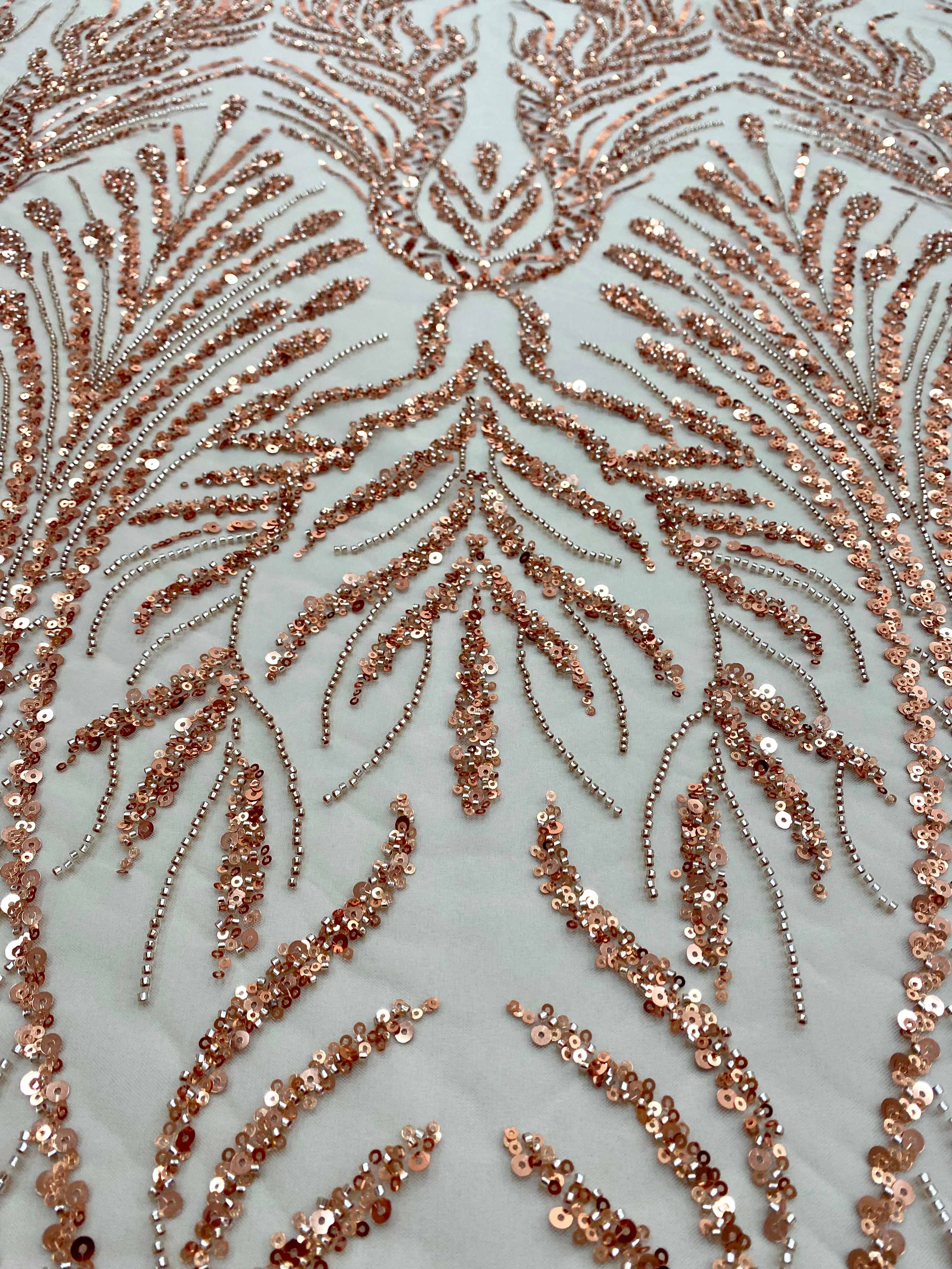 Dantela Couture Arany Rose geometriai mintával, gyöngyökkel és flitterekkel