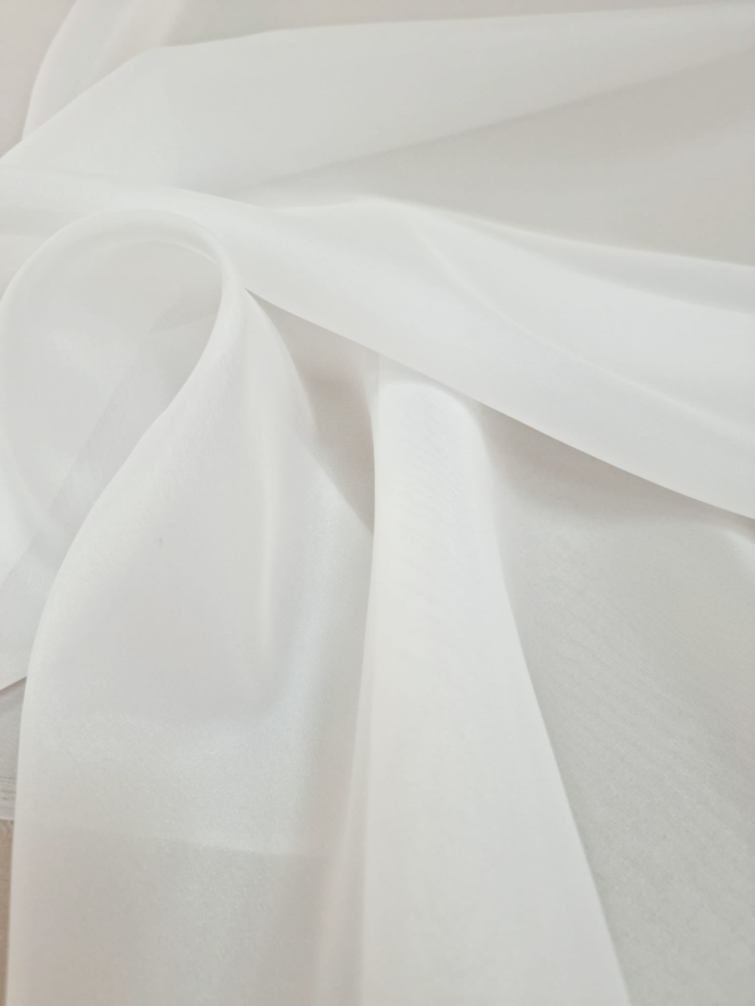 Organza gyöngyház elefántcsont - 3 m szélesség