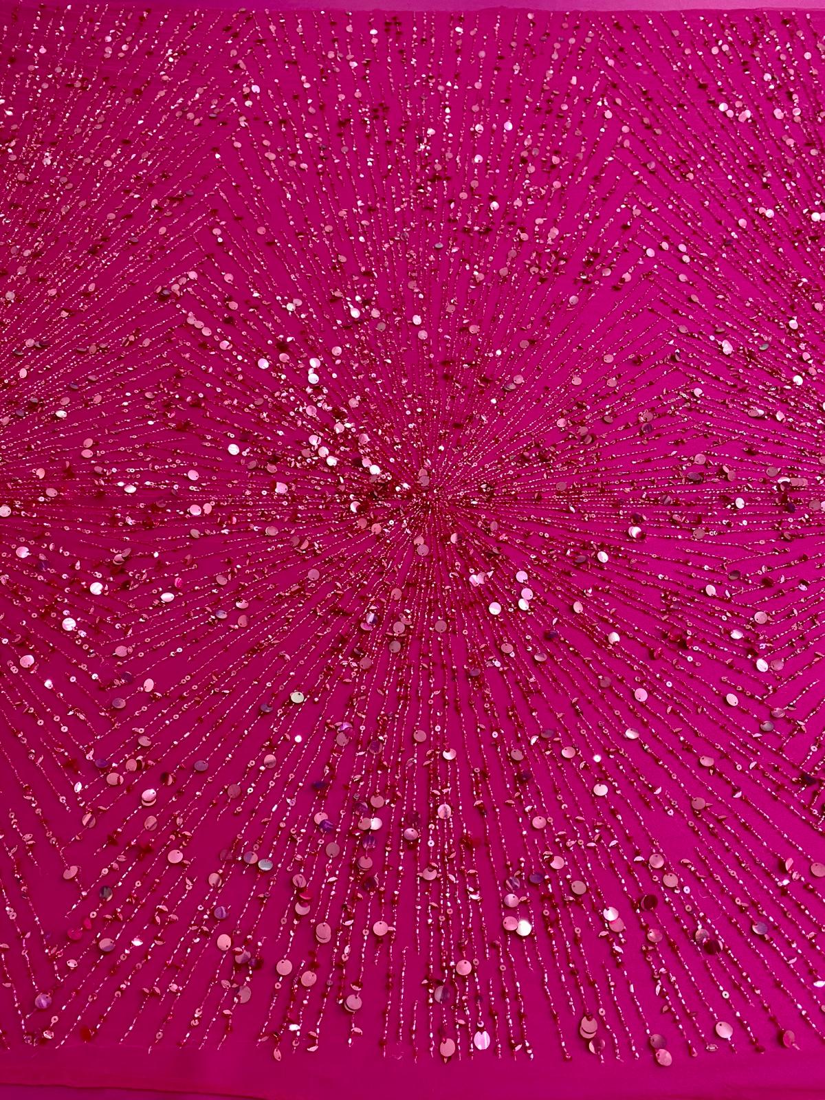 Fukszia Haute Couture csipke gyöngysorokkal