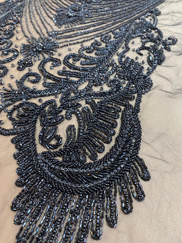 Fekete Haute Couture panel