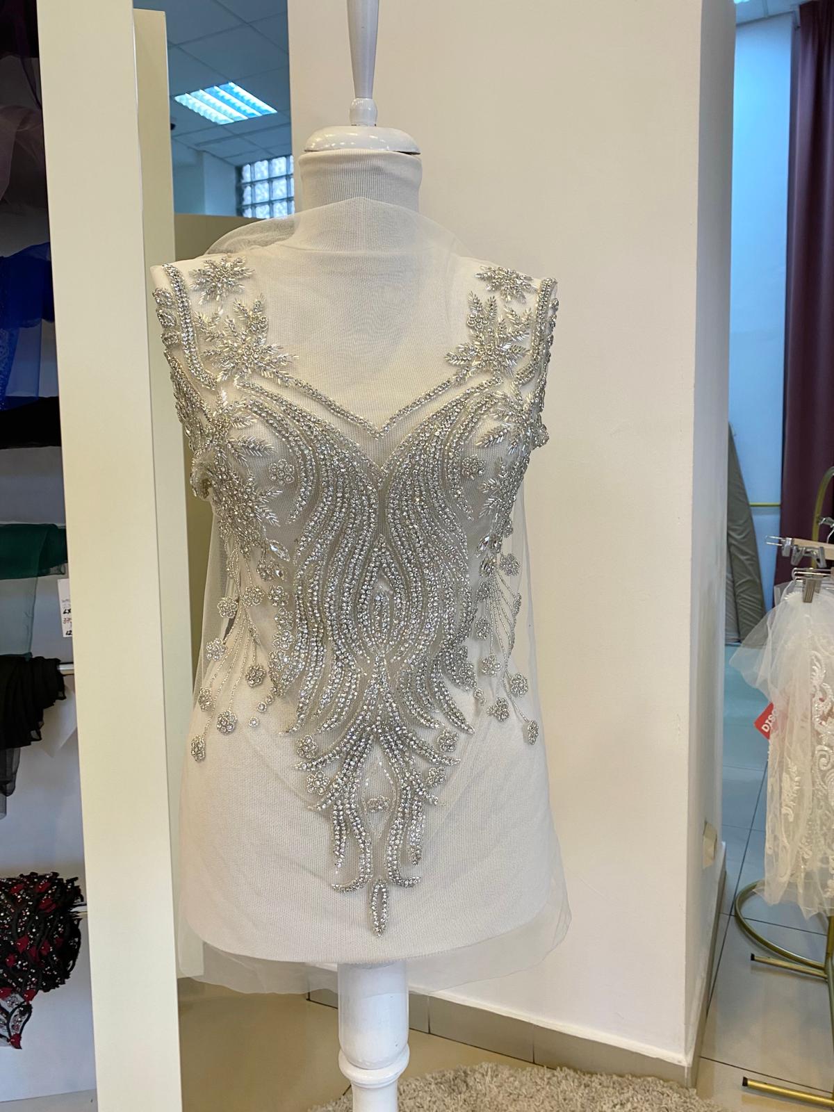Ezüst Haute Couture panel