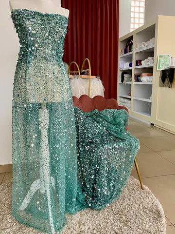 Zöld vagy kacsa csipke Haute Couture
