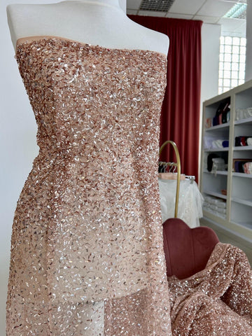 Arany Rose Haute Couture csipke