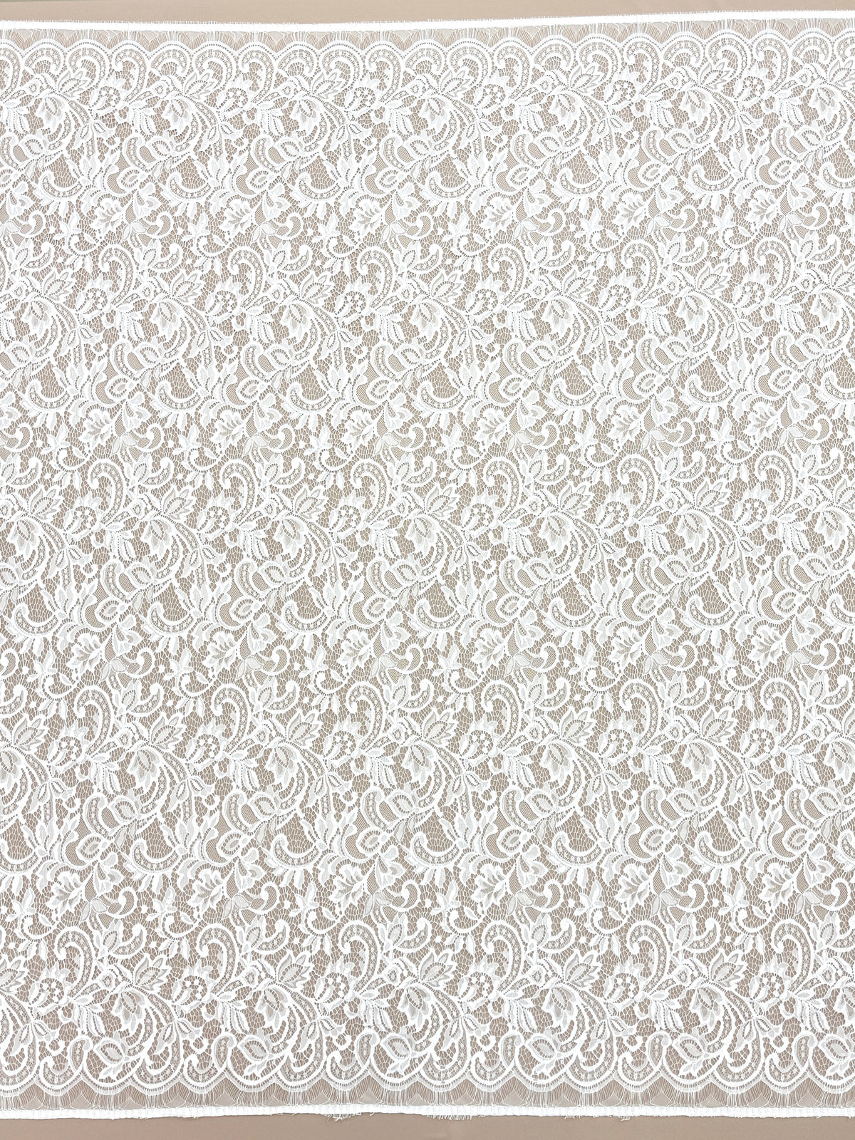 Dantela Chantilly Ivory - Cupon 3 m