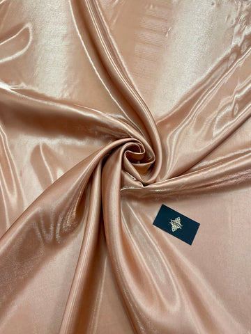 Sötét Nude Folyékony Fixáló Satin