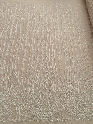 Dantela Couture Ivory geometriai mintával, gyöngyökkel, gyöngyöcskékkel és flitterekkel