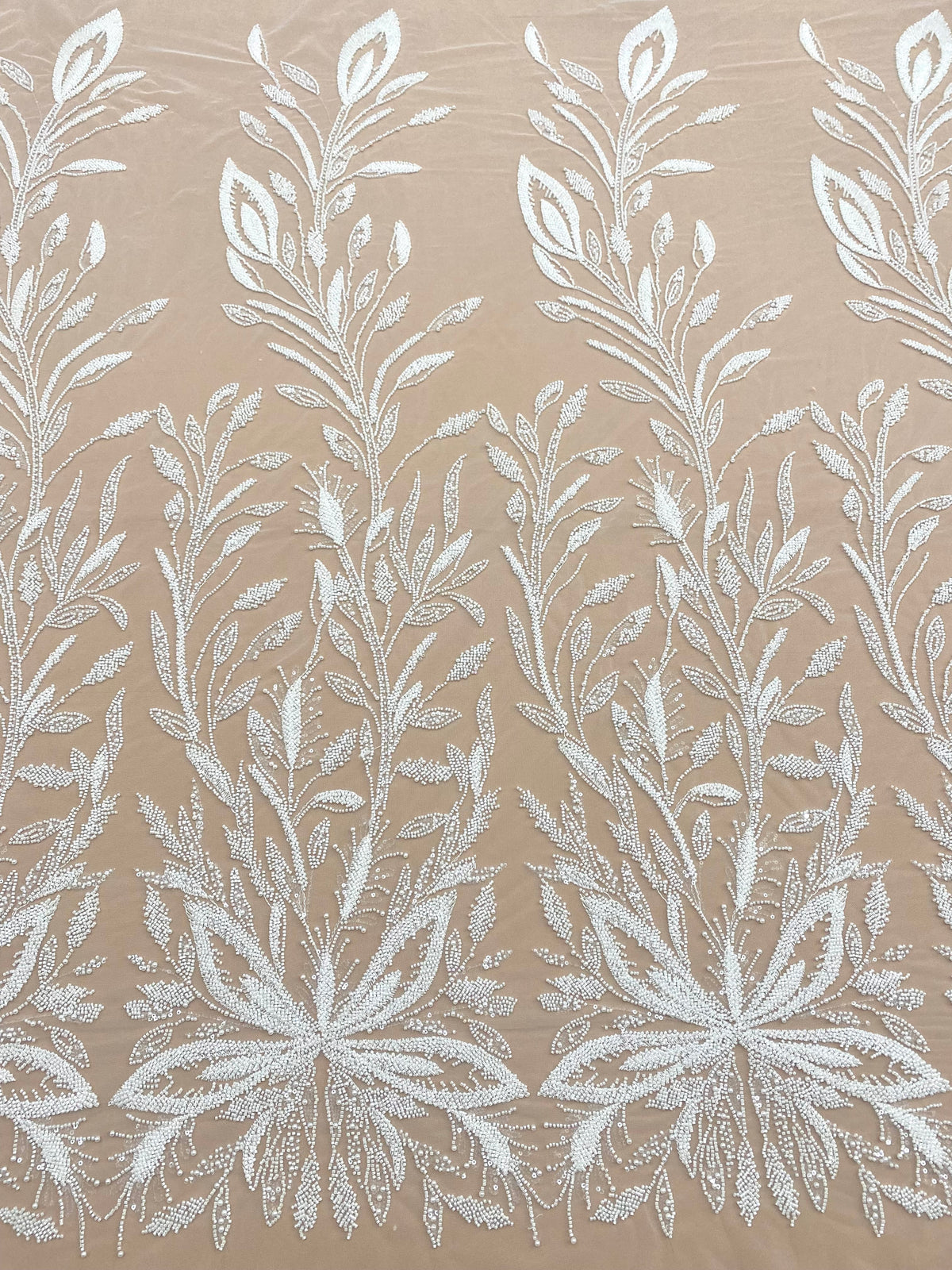 Dantela Couture Ivory cu Model Floral, cu Perle, Margele si Paiete