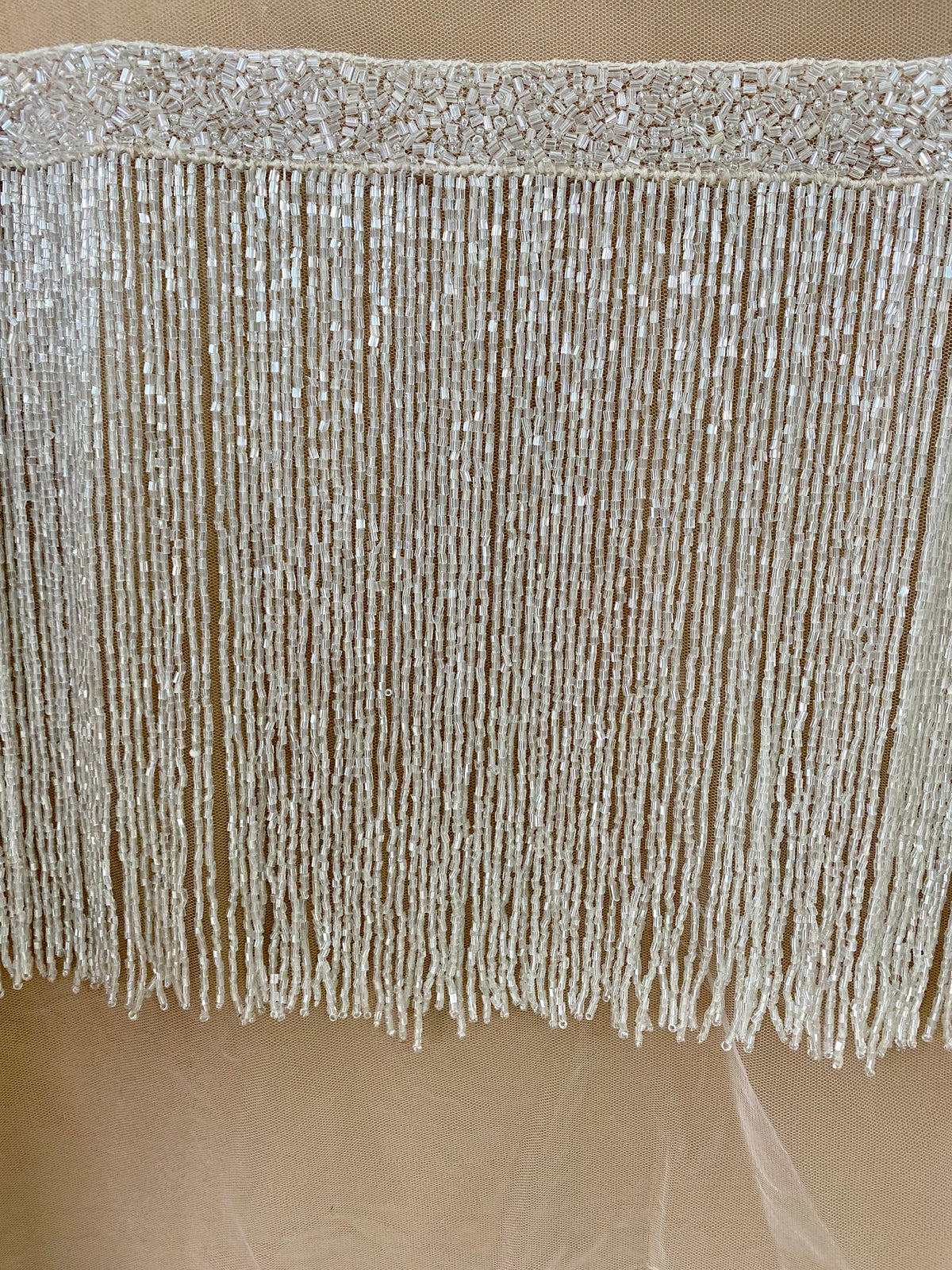 Franjuri Ivory din Margele de Sticla - 20 cm lungime