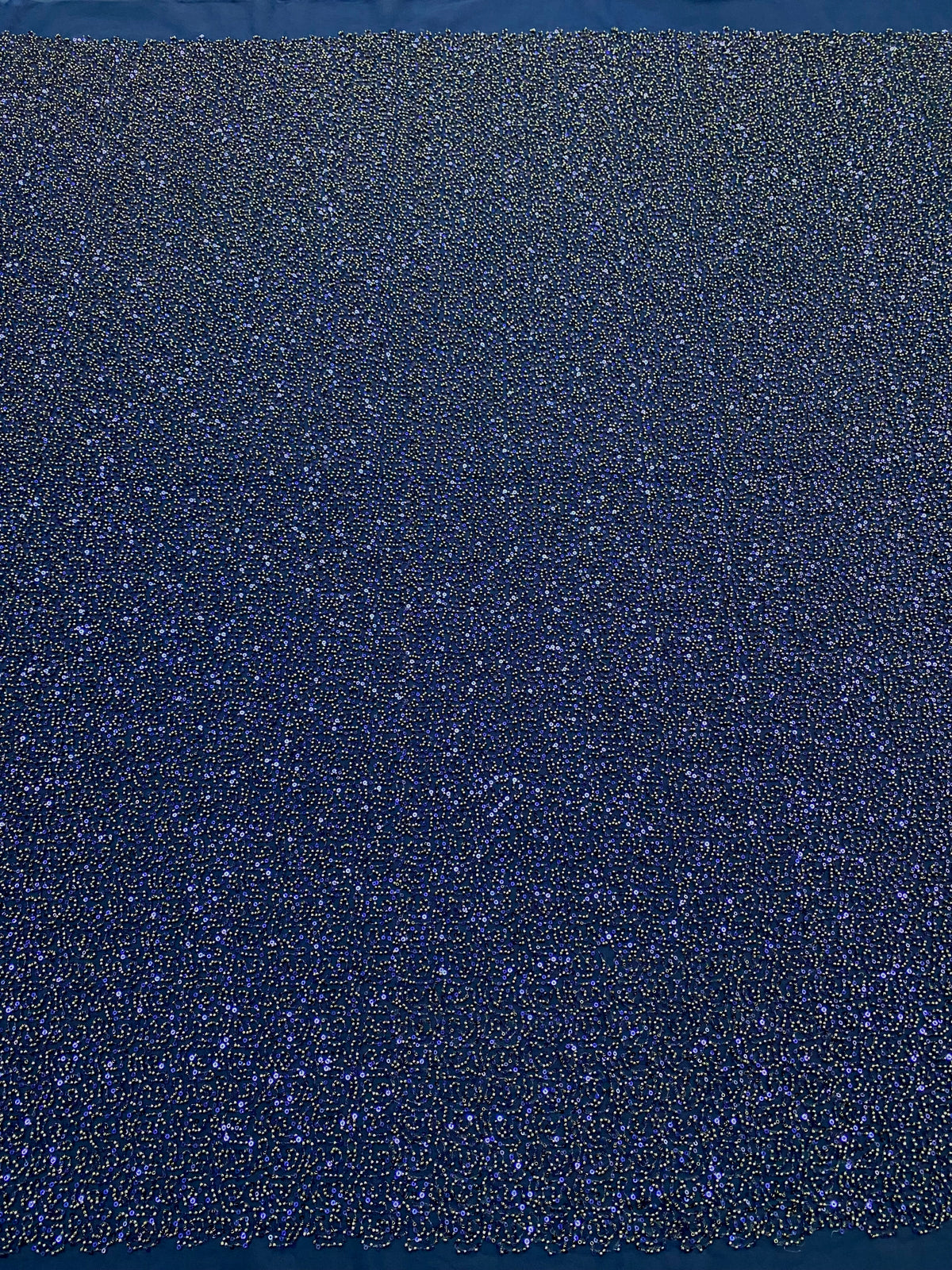 Dantela Couture Tengerészkék Általános Mintával, Gyöngyökkel és Flitterekkel