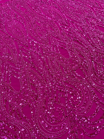 Dantela Couture Fucsia geometriai mintával, gyöngyökkel, gyöngyöcskékkel és flitterekkel
