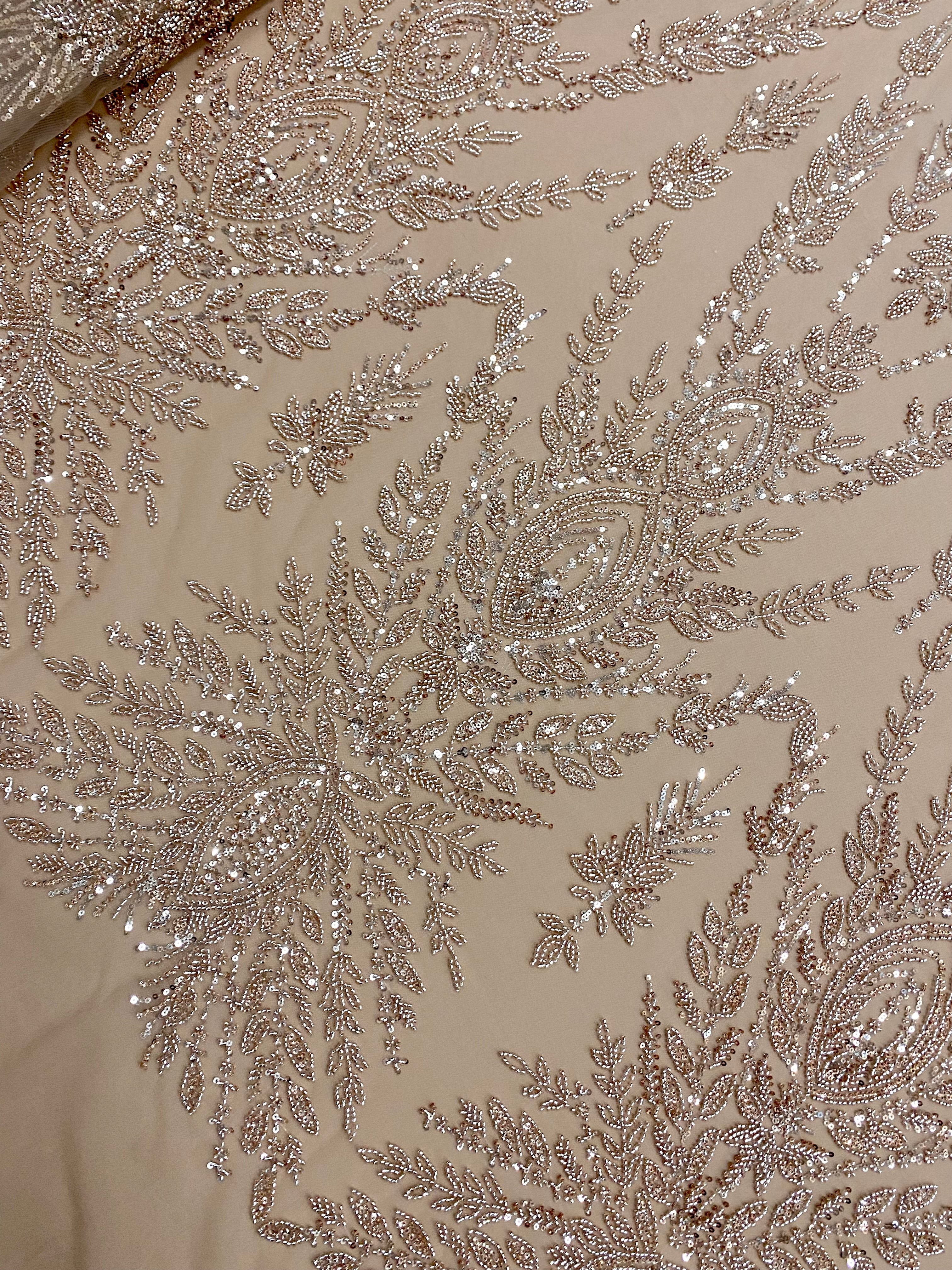 Dantela Couture Auriu Rose cu Model Simetric, cu Margele si Paiete