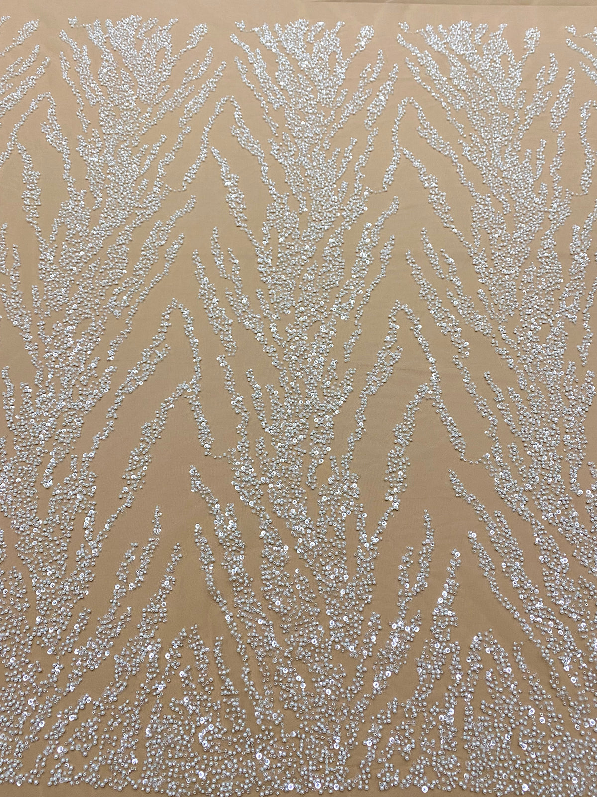 Dantela Couture Ivory cu Tulle Nude cu Perle, Margele si Paiete