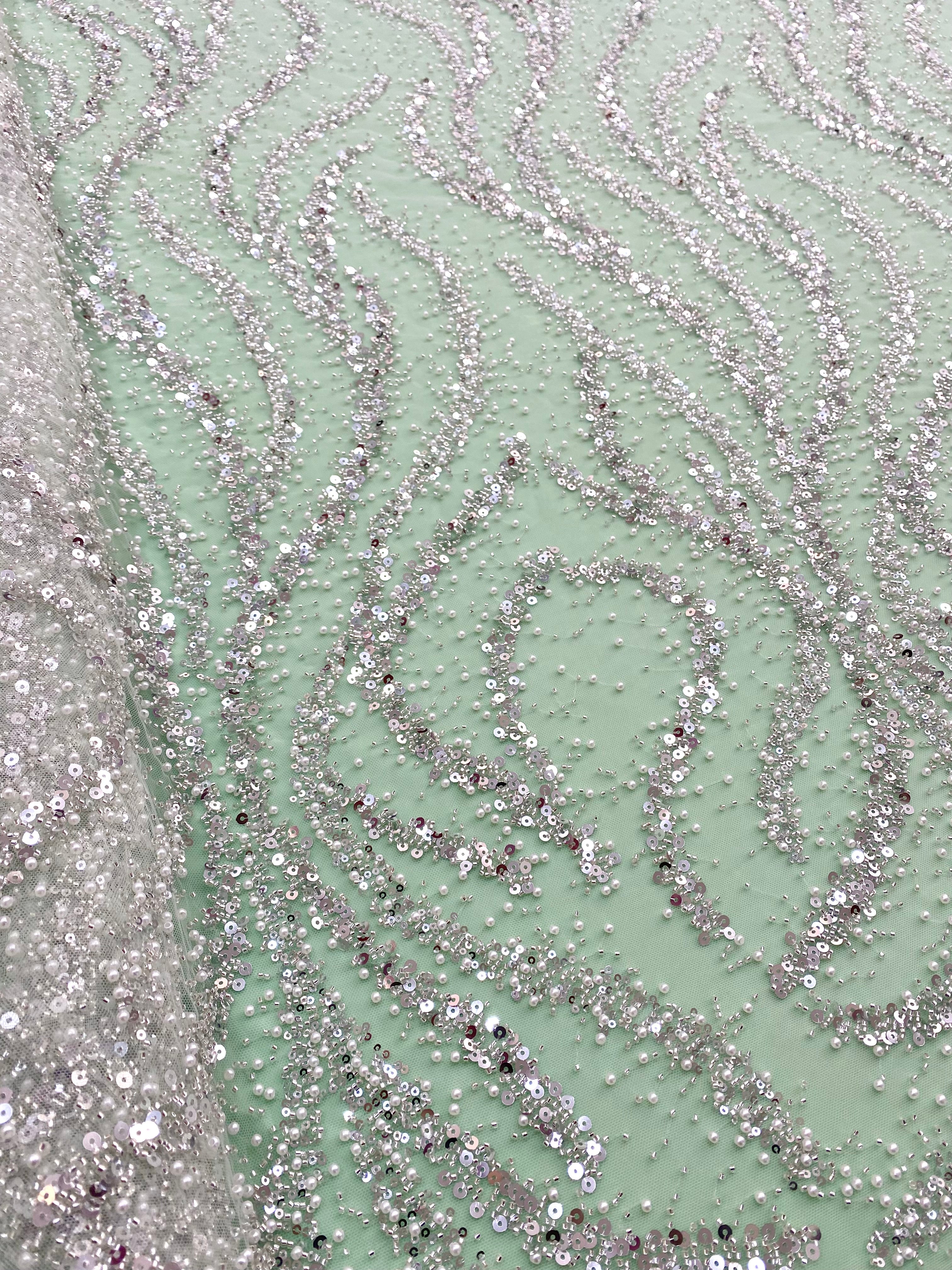 Dantela Couture Argintie pe Tulle Verde Menta cu Perle, Margele si Paiete