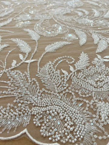 Dantela Ivory cu Model Floral, cu Perle, Margele si Paiete