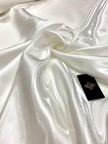Satin Folyékony Fix Ivory