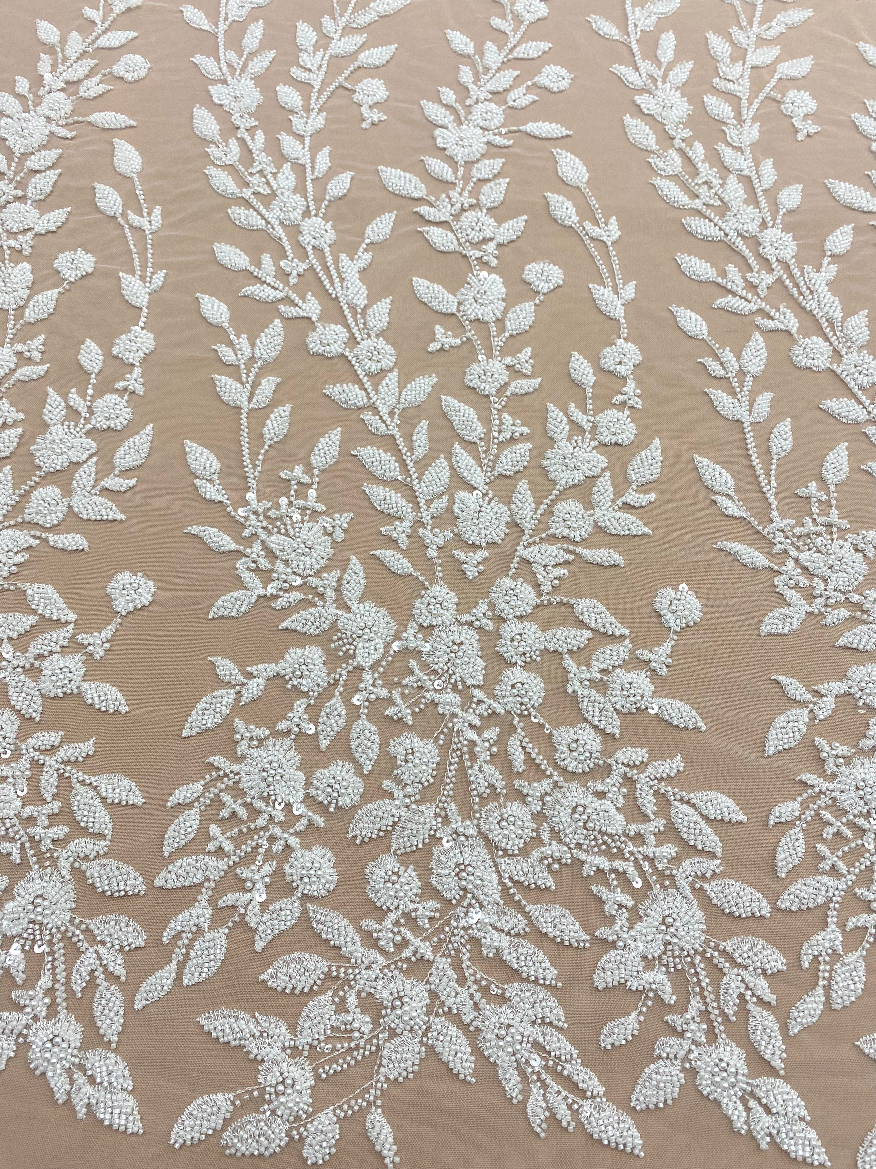 Dantela Couture Ivory cu Model Floral, Perle, Margele si Paiete