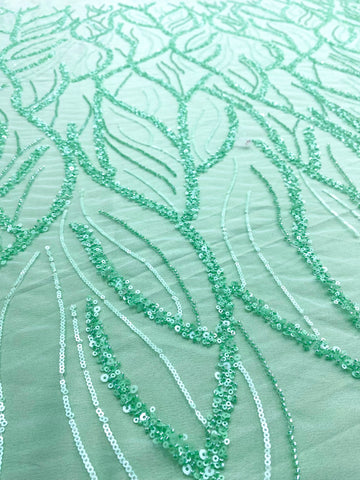 Dantela Couture Verde Menta cu Siraguri, cu Margele si Paiete