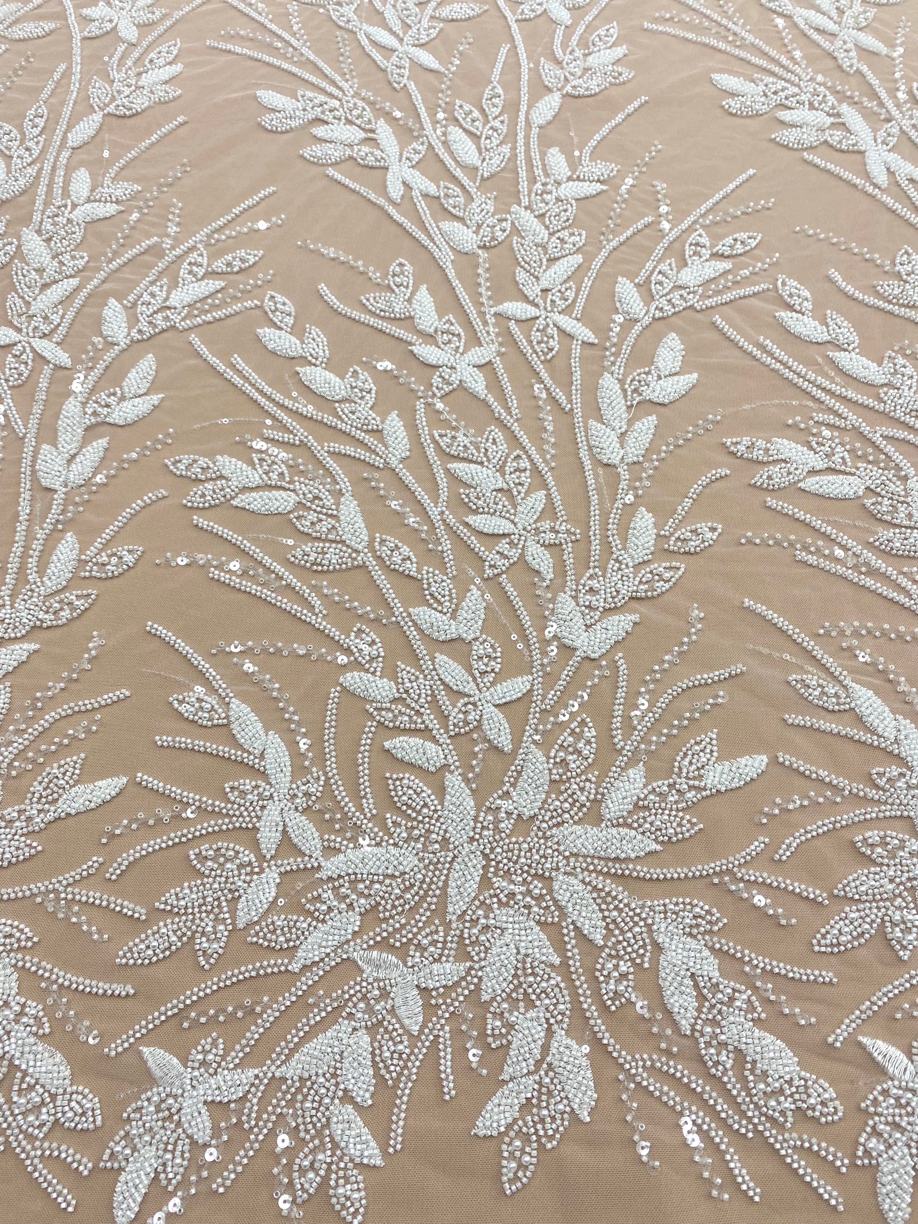 Dantela Couture Ivory cu Model Floral, Perle, Margele si Paiete