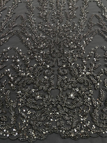 Dantela Couture rózsaszín geometriai mintával, gyöngyökkel és flitterekkel