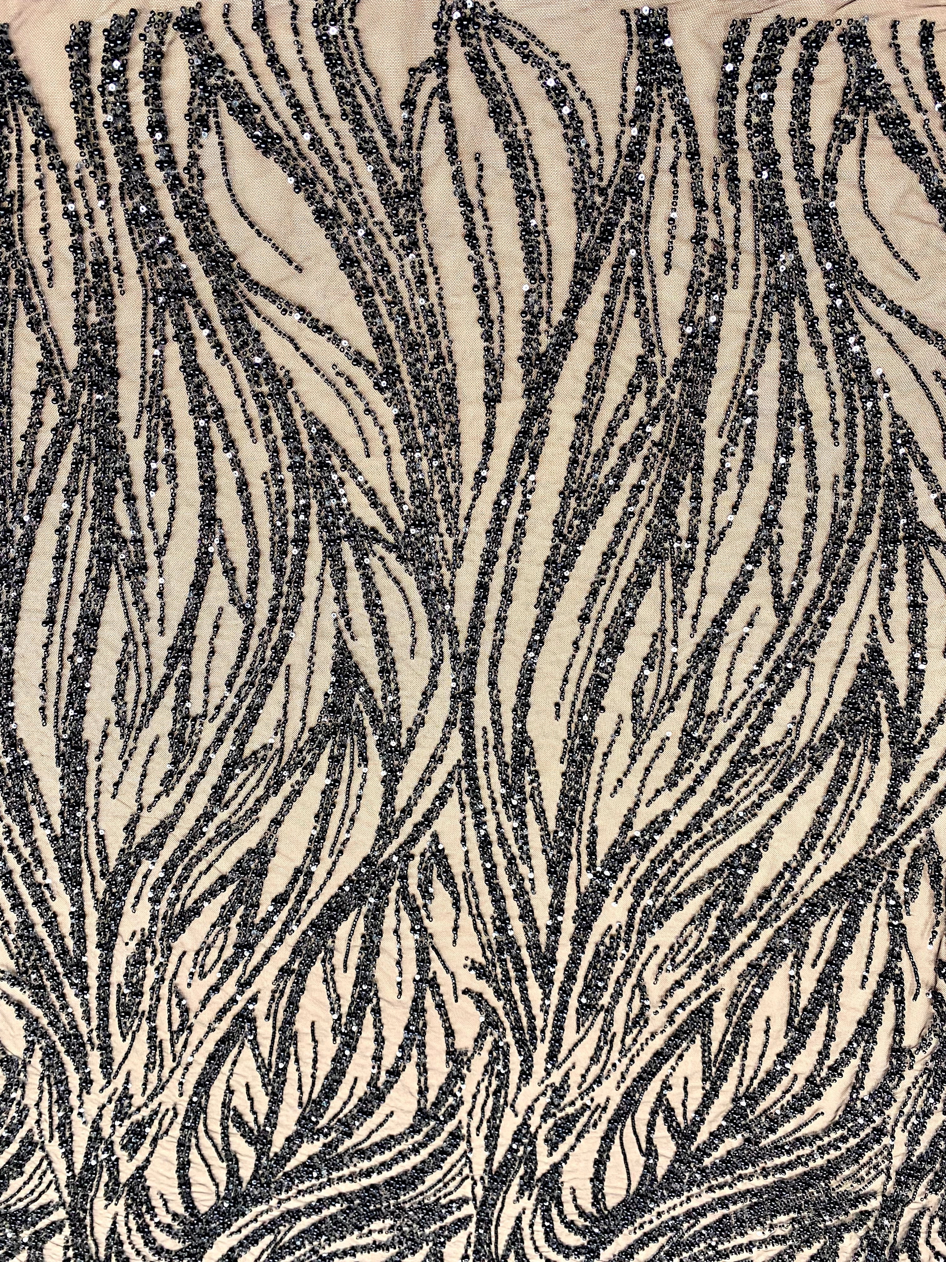 Dantela Couture Neagra cu Model Geometric, cu Perle, Margele si Paiete