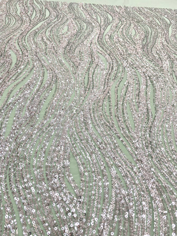 Dantela Couture Argintie pe Tulle Verde Menta cu Model Liniar, cu Margele si Paiete