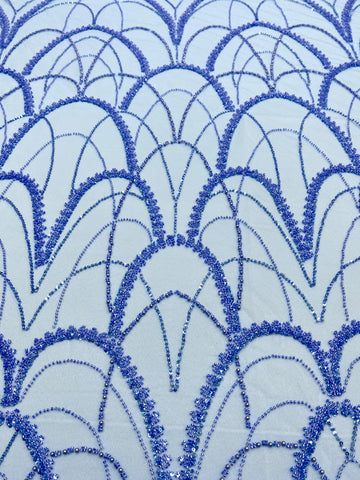 Dantela Couture Égkék Geometriai Mintával, Gyöngyökkel, Gyöngyöcskékkel és Flitterekkel